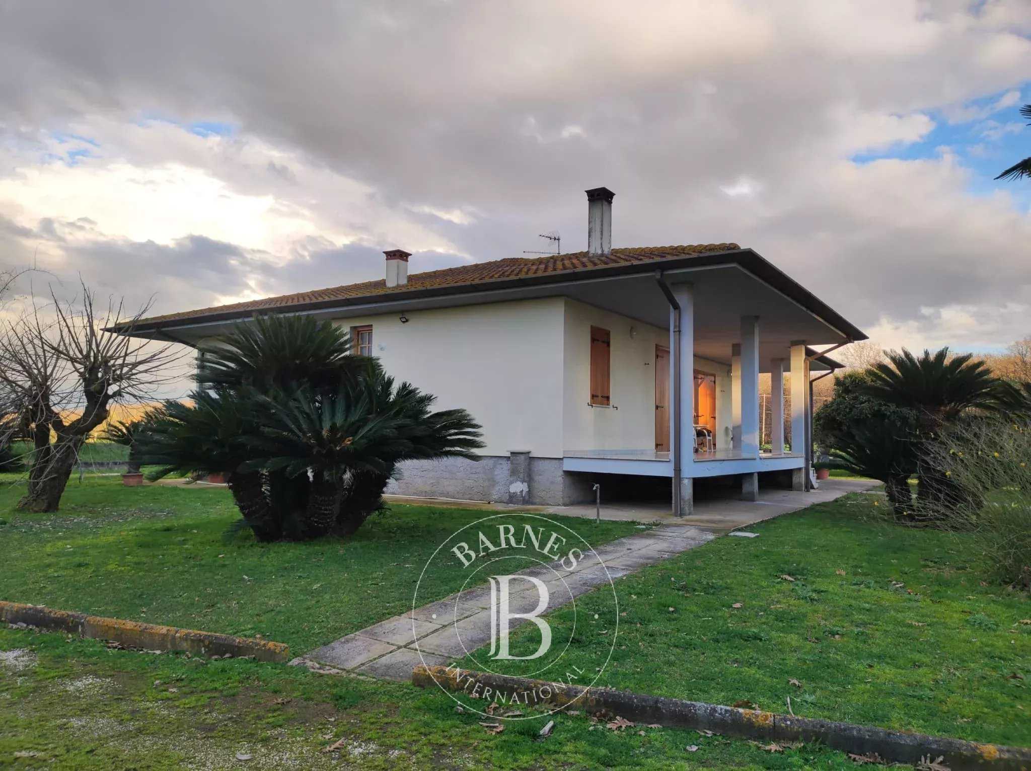 Sabaudia  - Villa 5 Pi&egrave;ces 3 Chambres