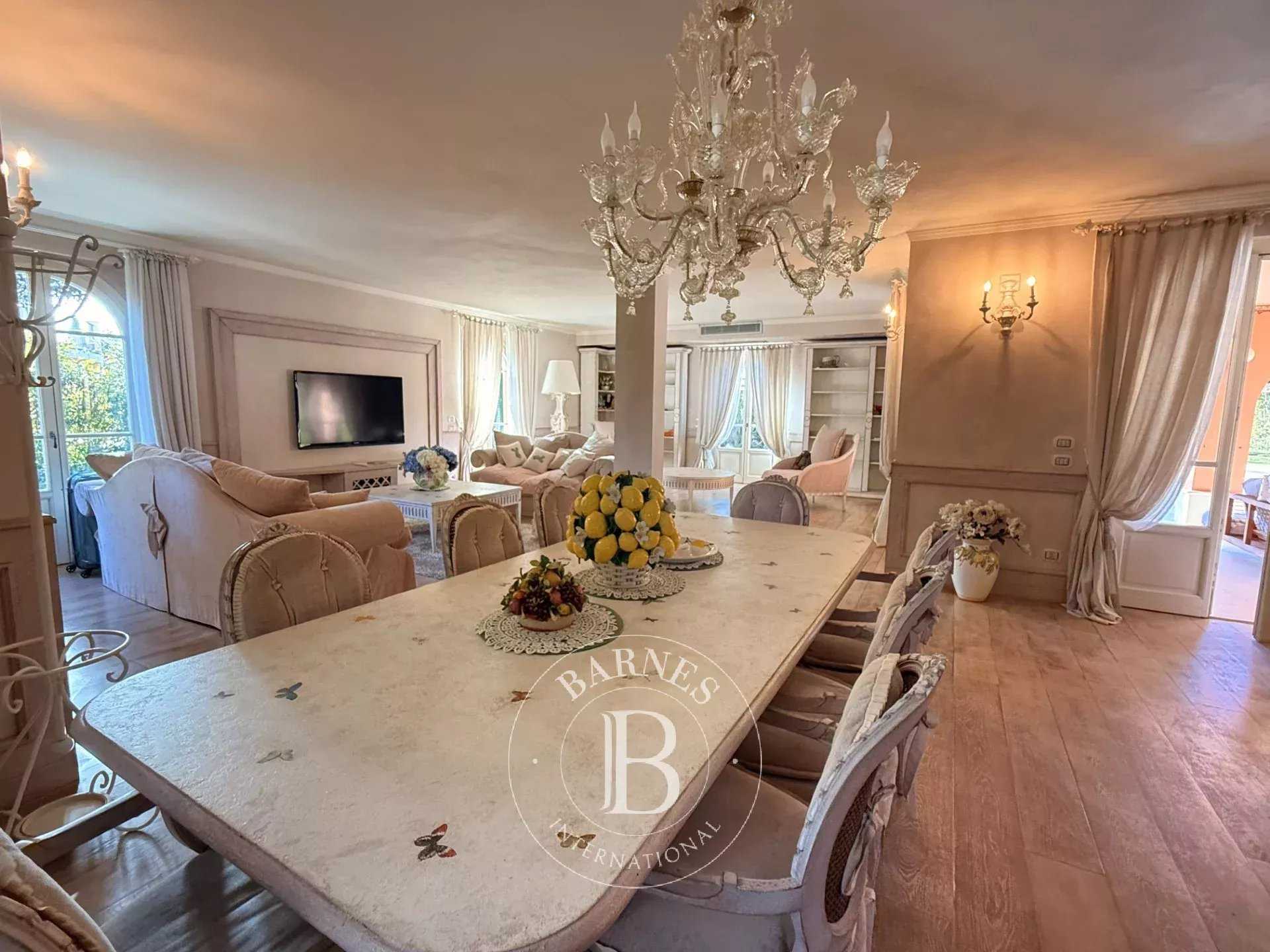 Forte dei Marmi  - Villa 12 Pi&egrave;ces 6 Chambres