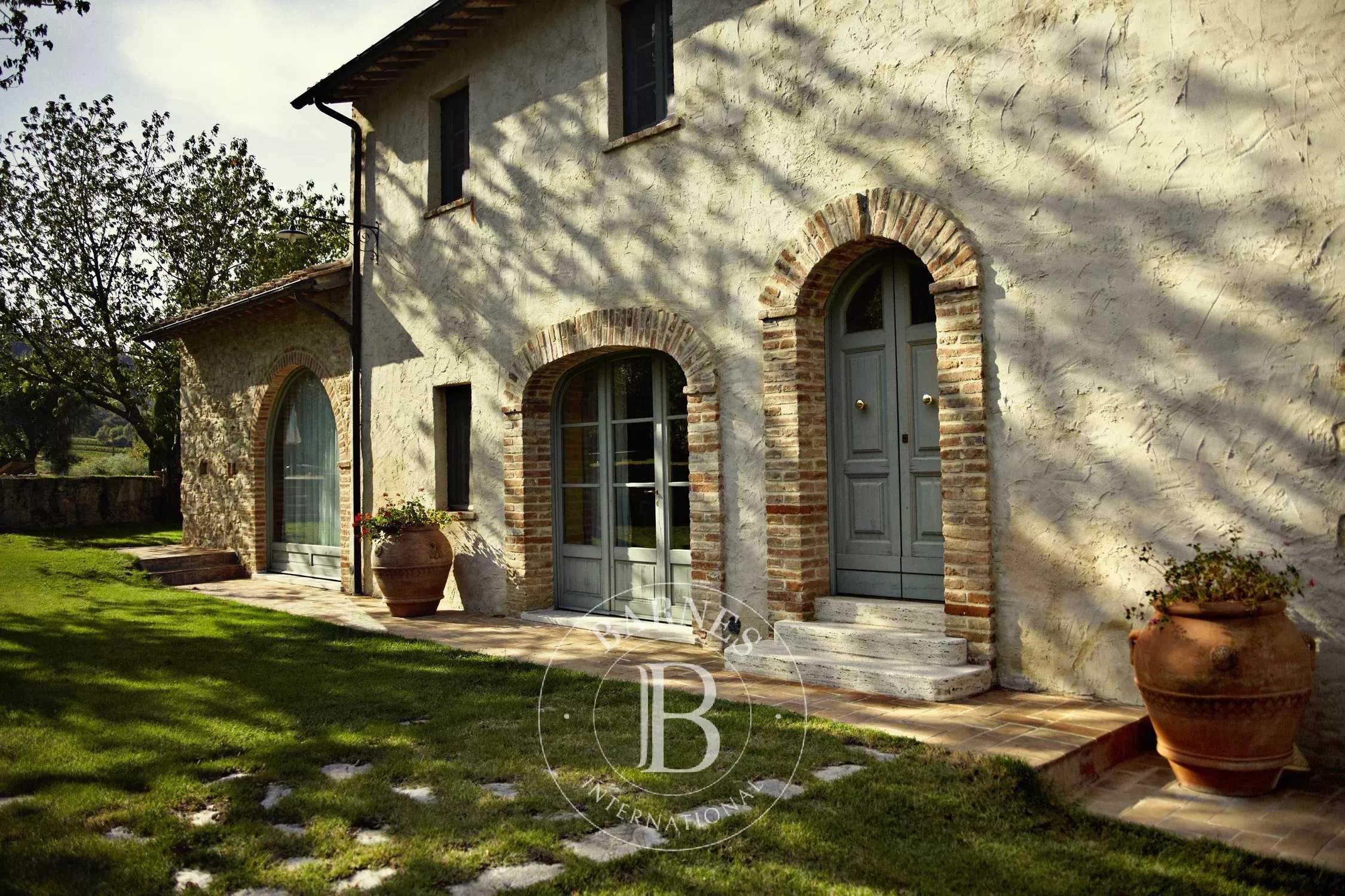 Cetona  - Cottage 6 Bedrooms