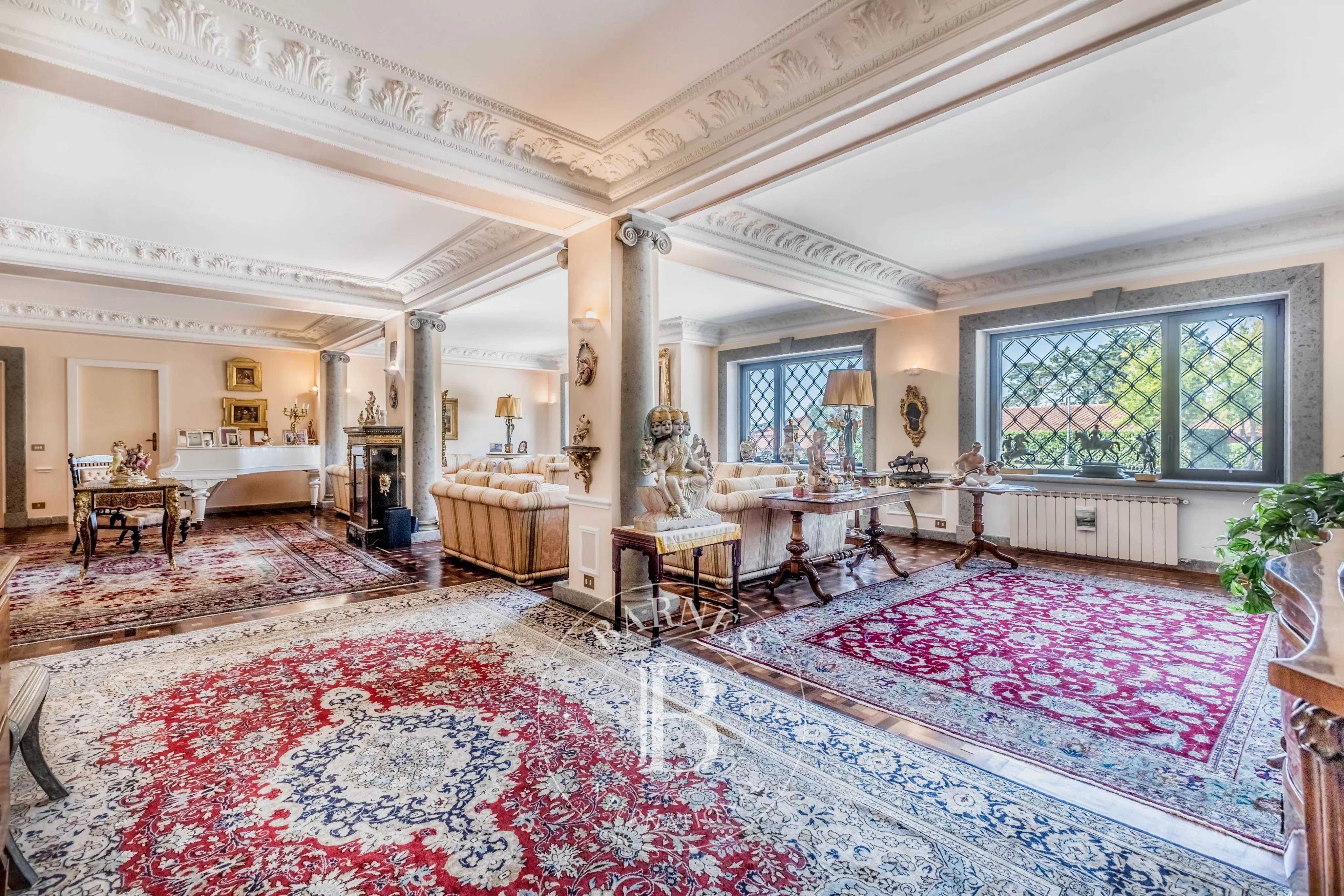 Roma  - Villa 17 Bedrooms