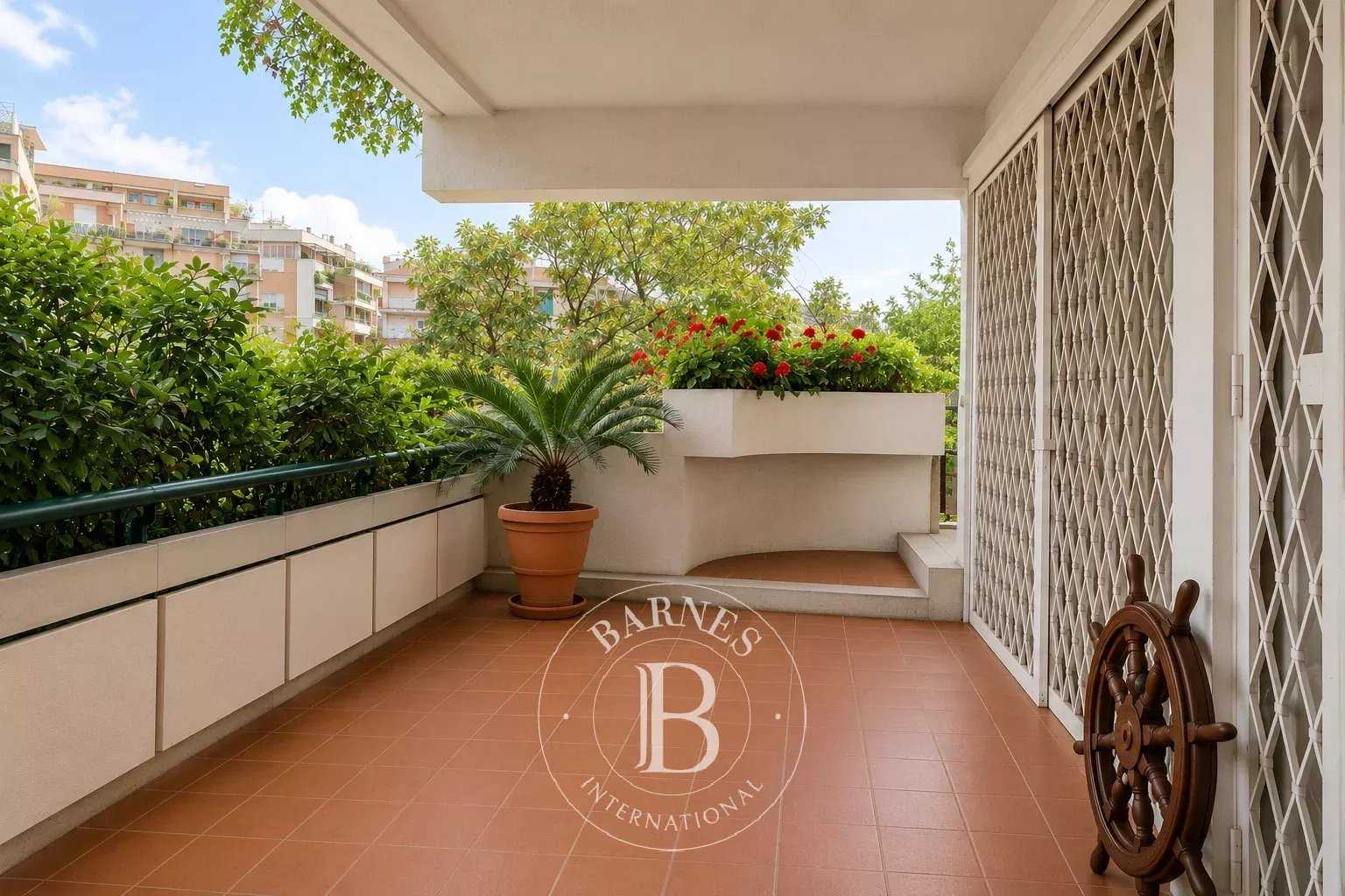 Roma  - Appartement 4 Pi&egrave;ces 3 Chambres