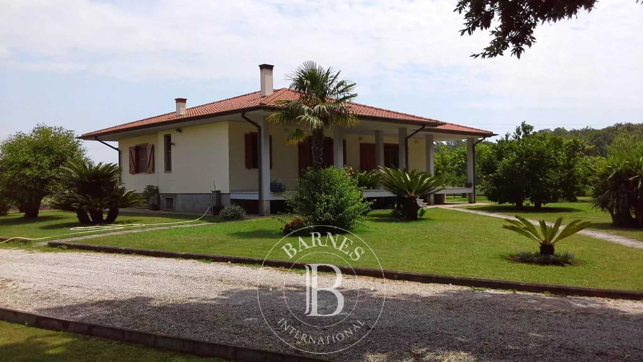 Sabaudia  - Villa 5 Pi&egrave;ces 3 Chambres