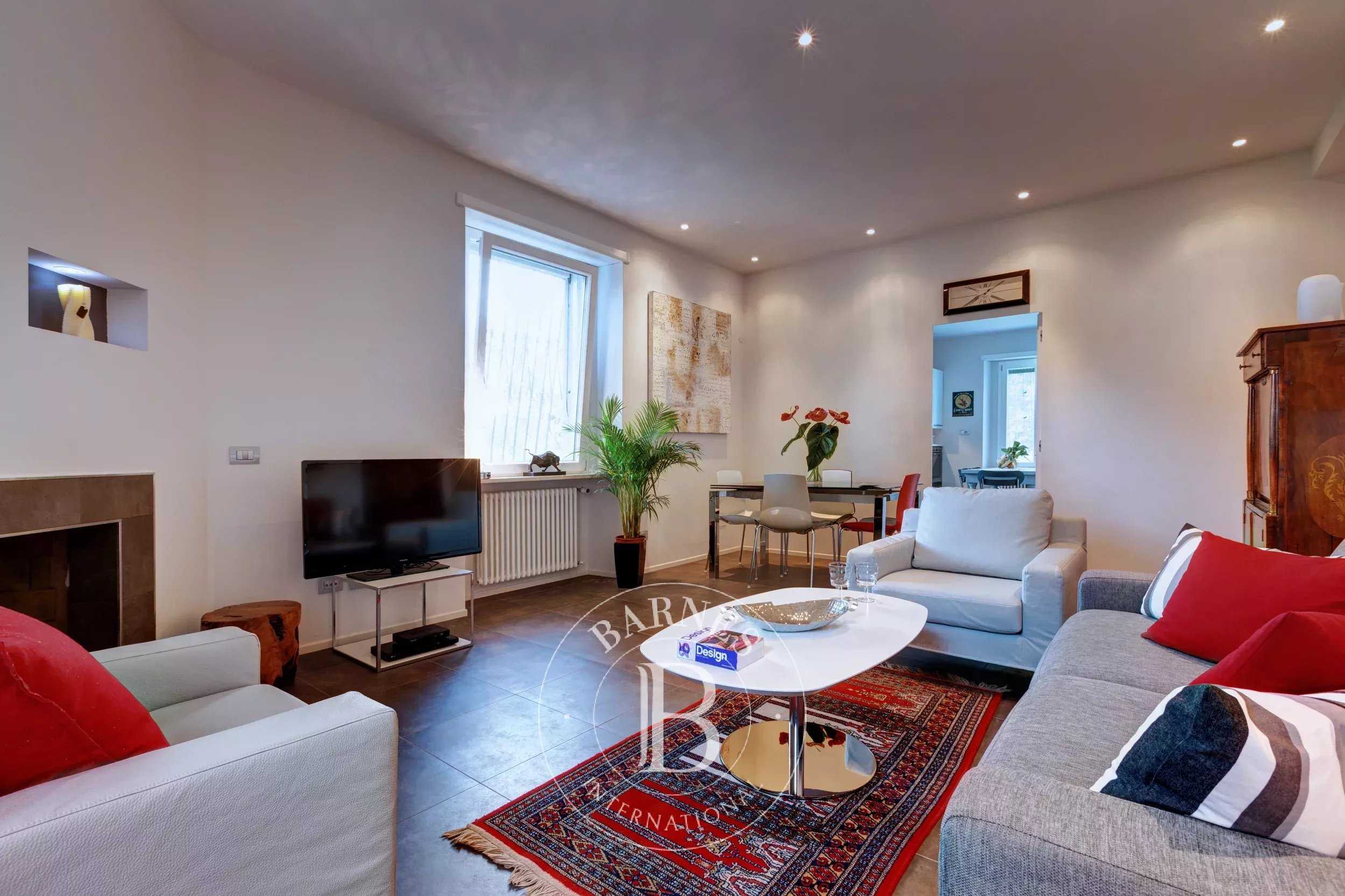 Roma  - Piso 5 Cuartos 4 Habitaciones