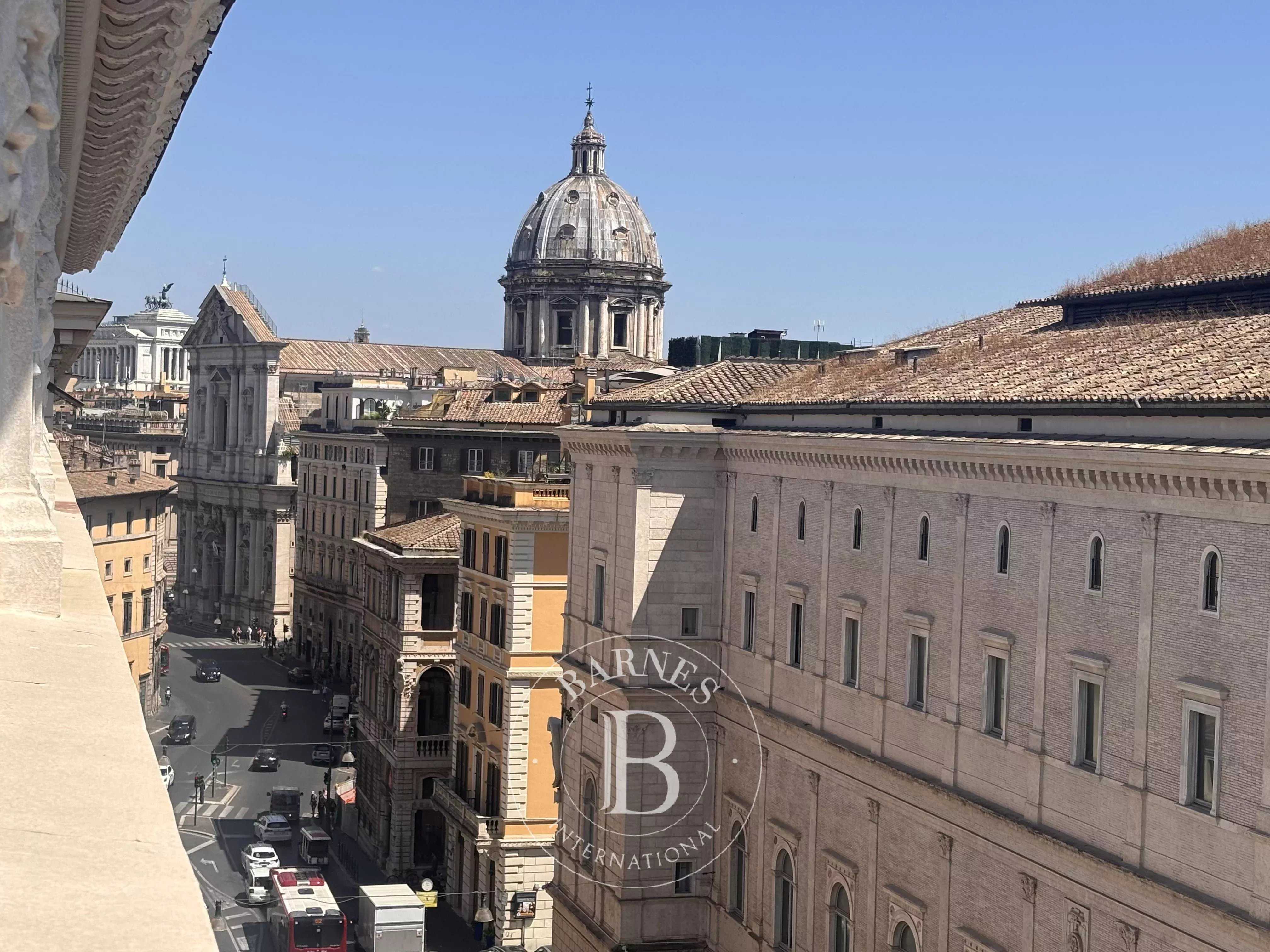 Roma  - Apartment 3 Bedrooms