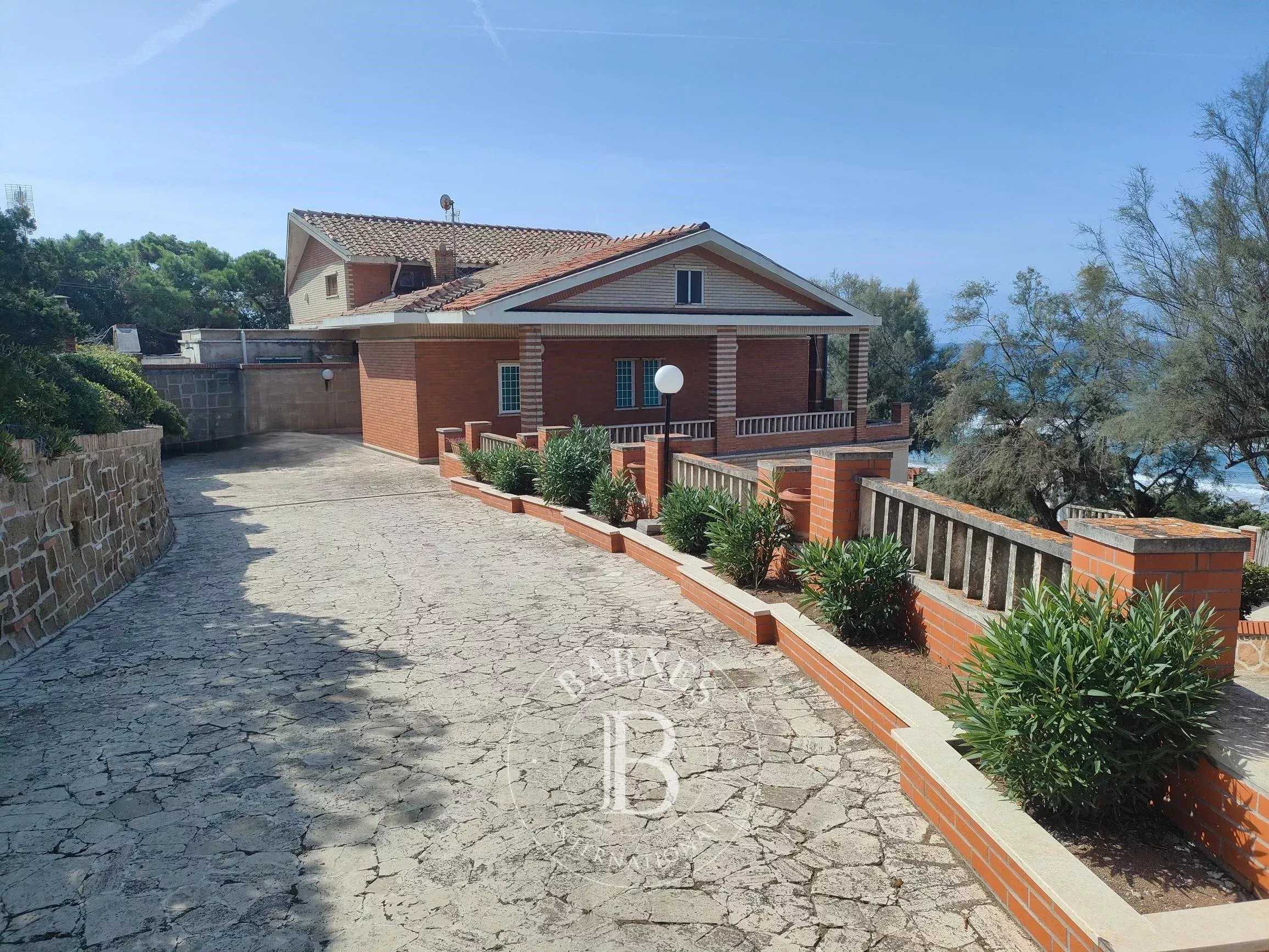 Sabaudia  - Villa 4 Bedrooms