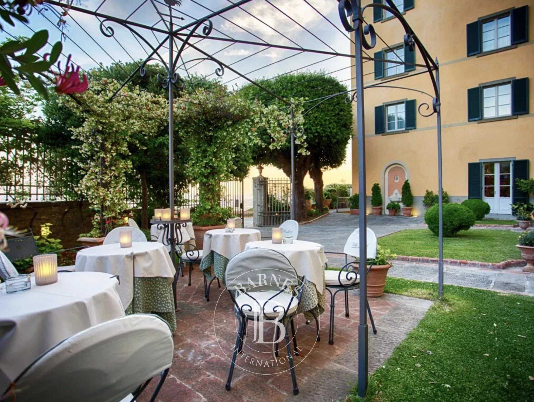 Cortona  - Hotel 25 Bedrooms