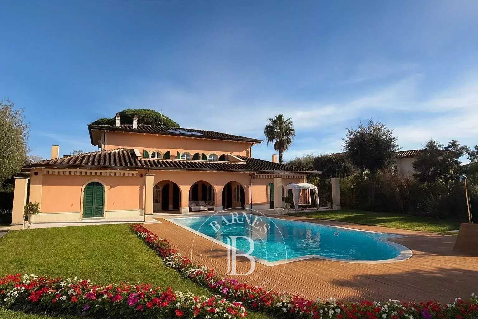 Villa Forte dei Marmi  -  ref 86508965 (picture 3)