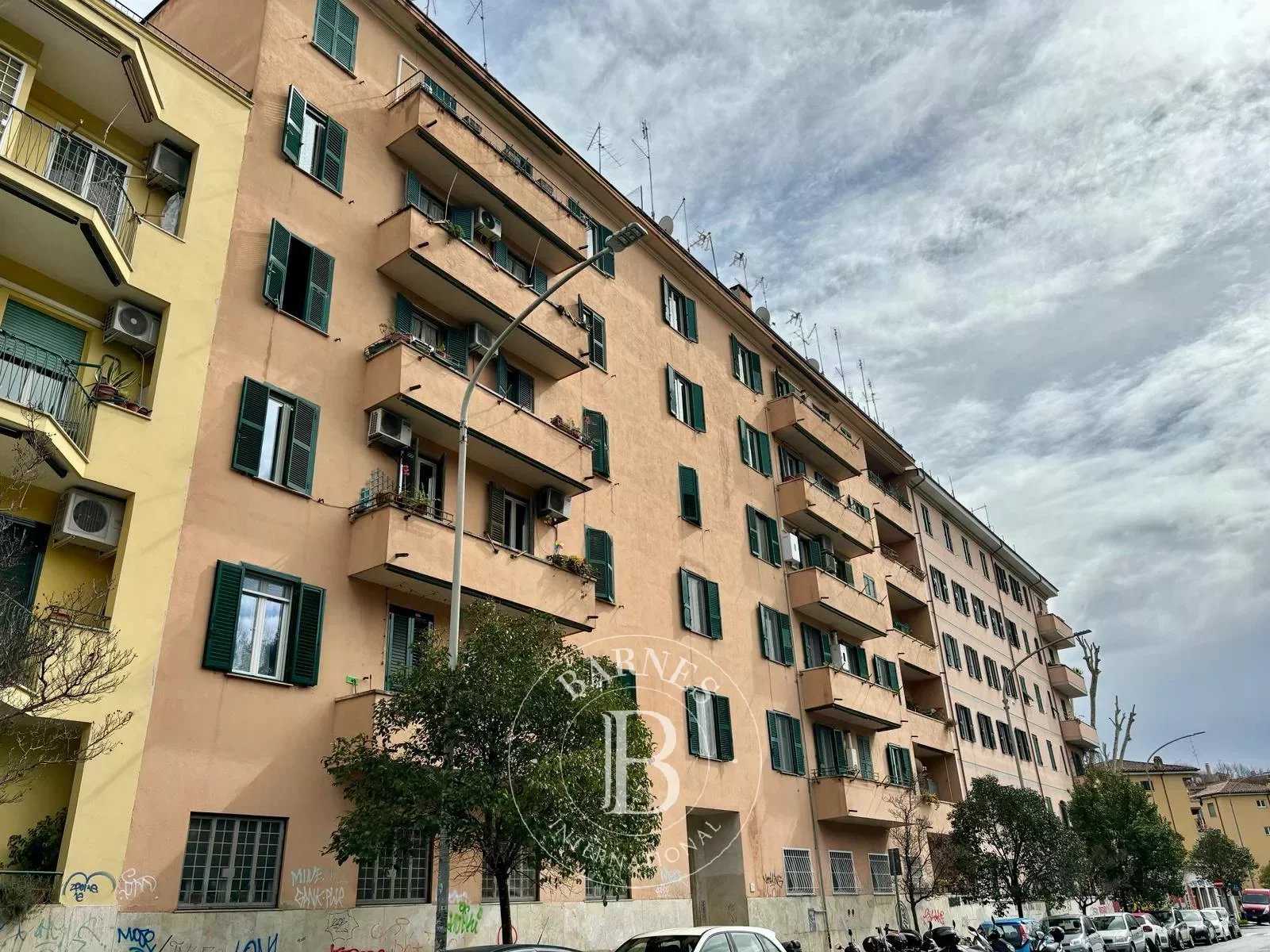 Apartment Roma  -  ref 83543055 (picture 1)