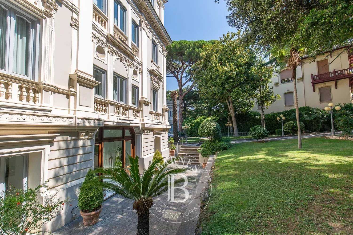 Hotel Frascati  -  ref 86369587 (picture 3)