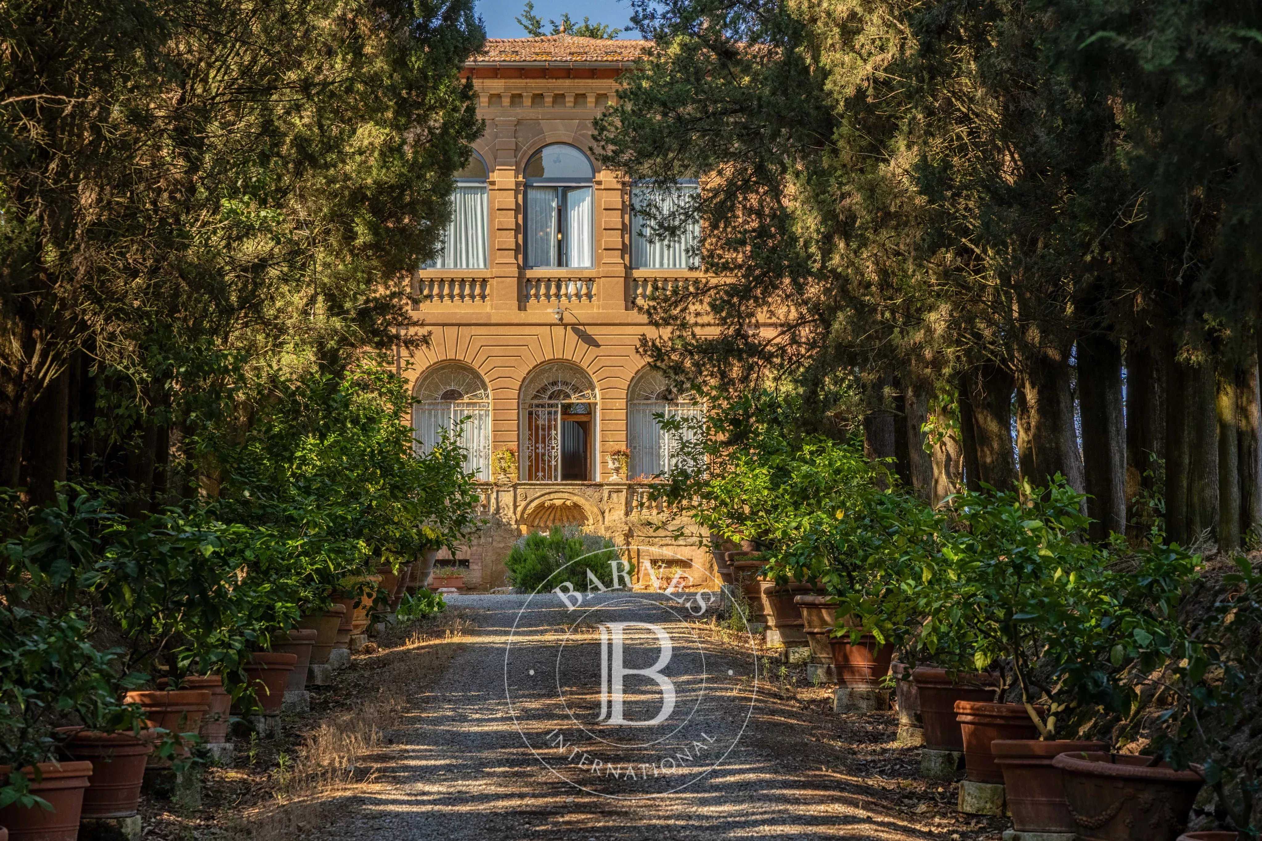 Villa Siena  -  ref 86171687 (picture 2)