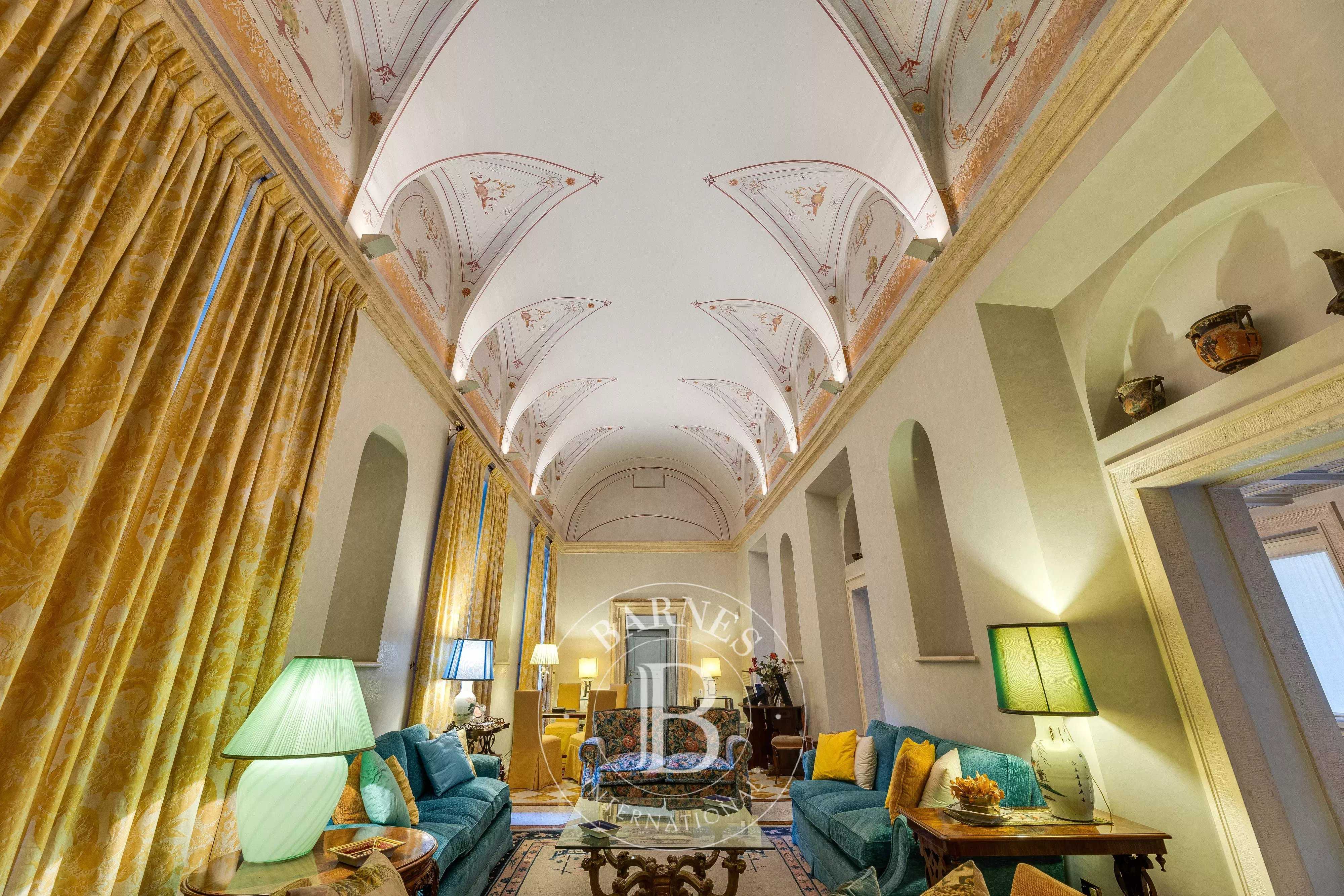 Building Roma  -  ref 86201383 (picture 1)