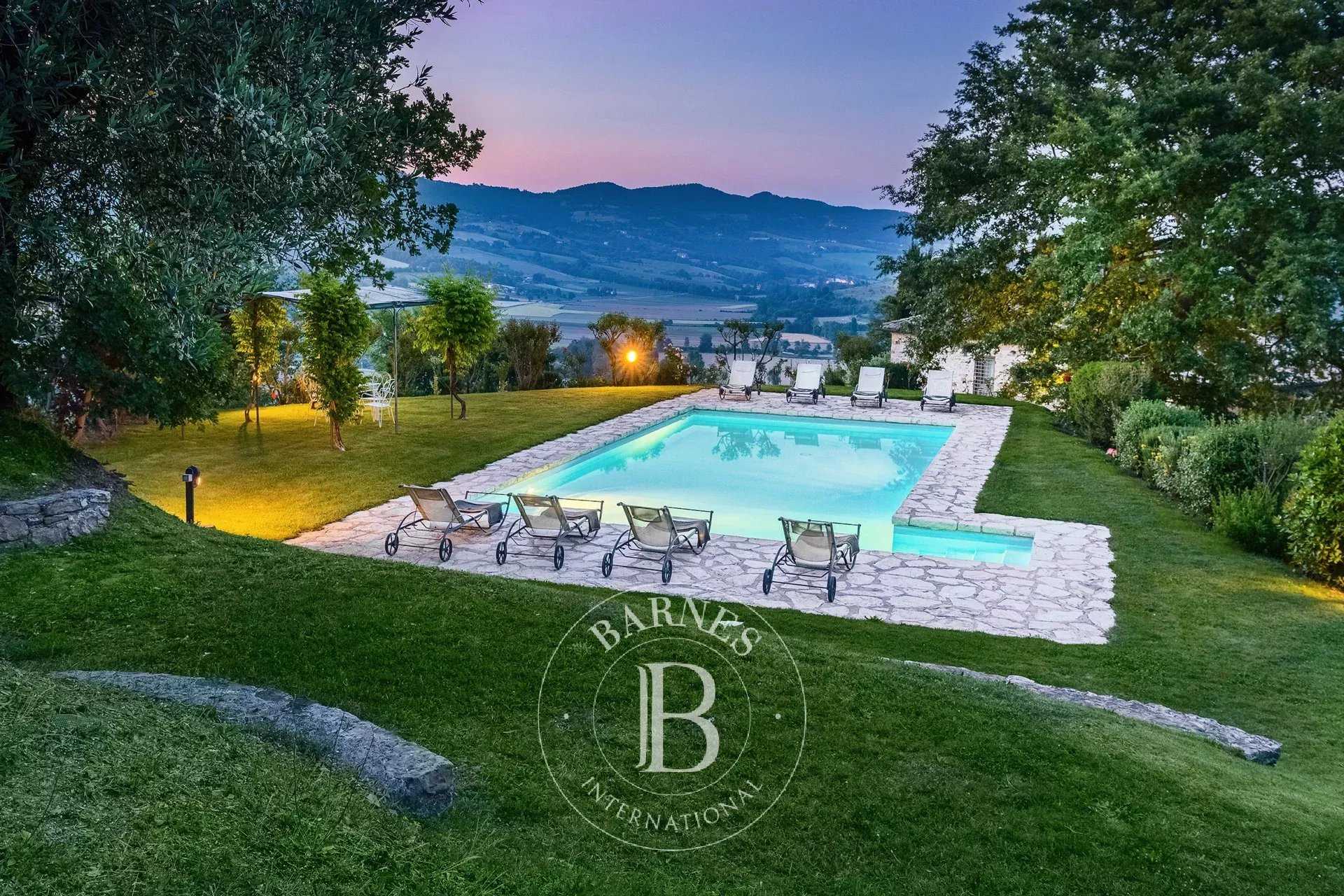 Villa Umbertide  -  ref 86667134 (picture 2)