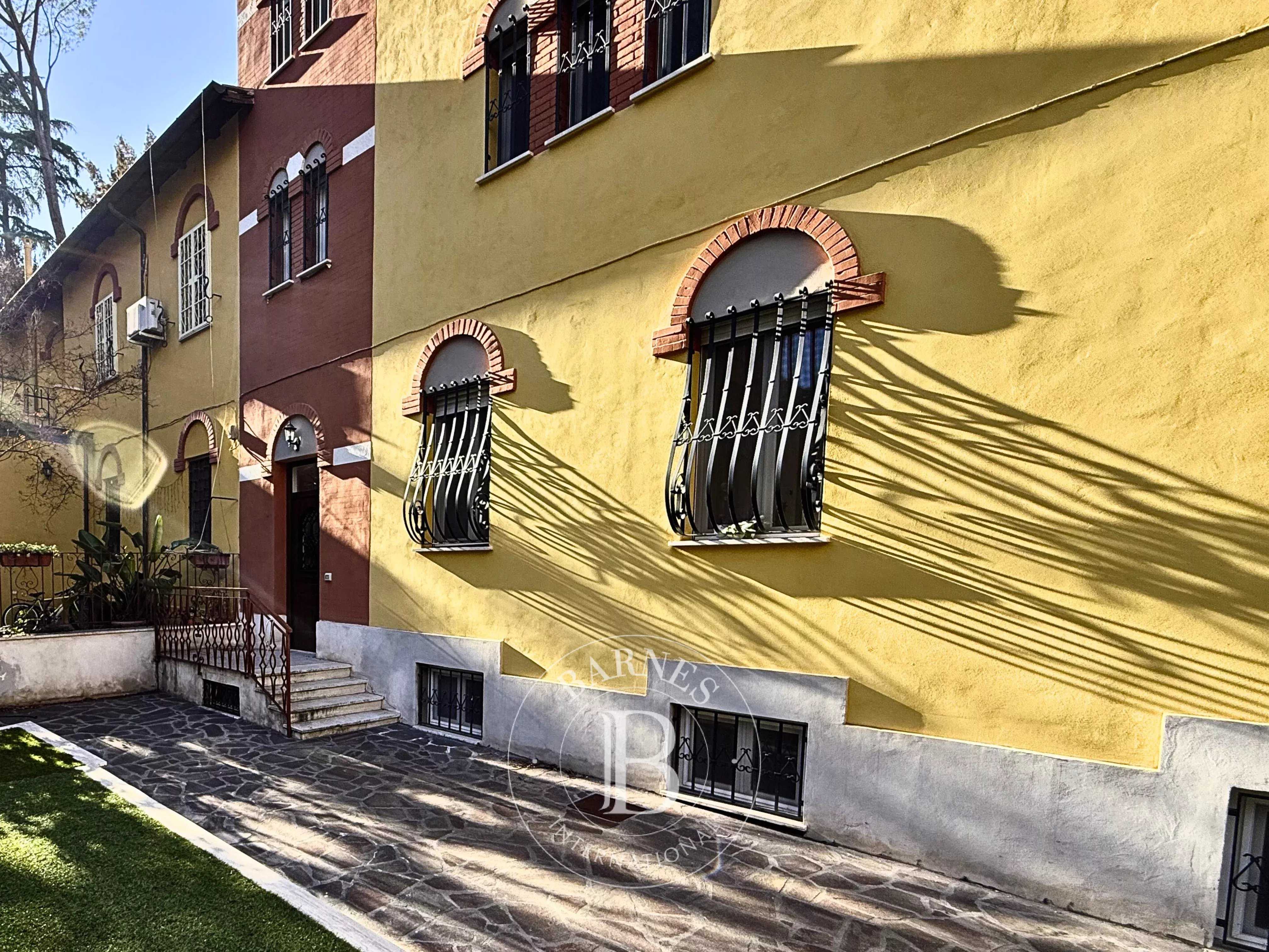 Villa Roma  -  ref 86425888 (picture 3)