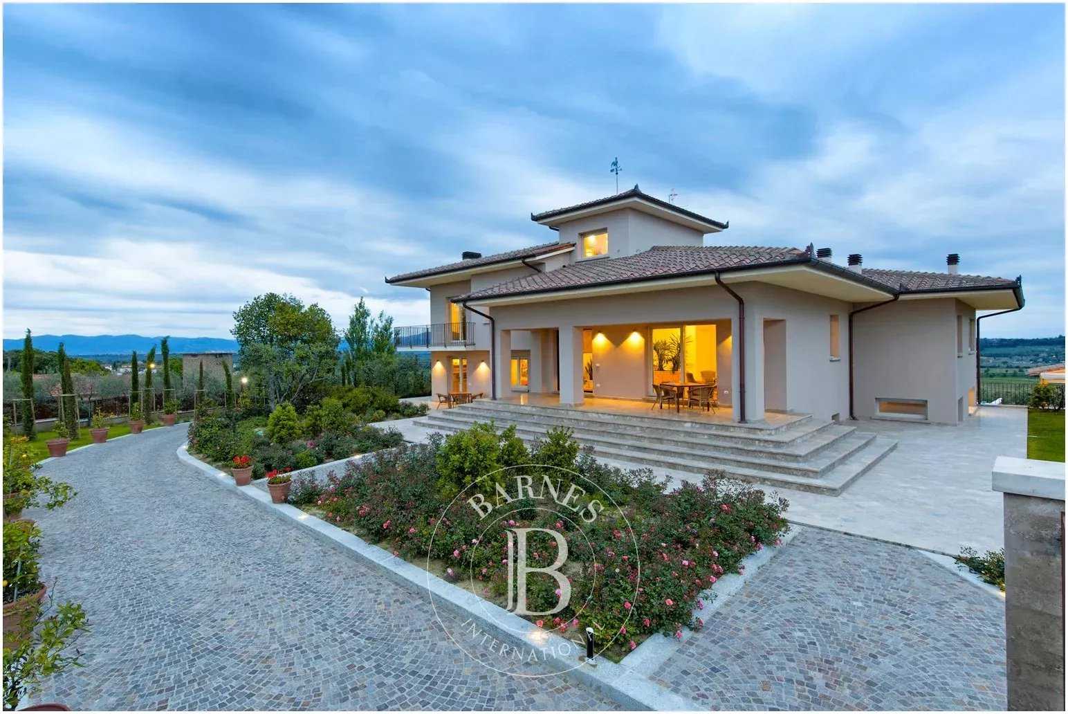 Villa Arezzo  -  ref 86342448 (picture 1)