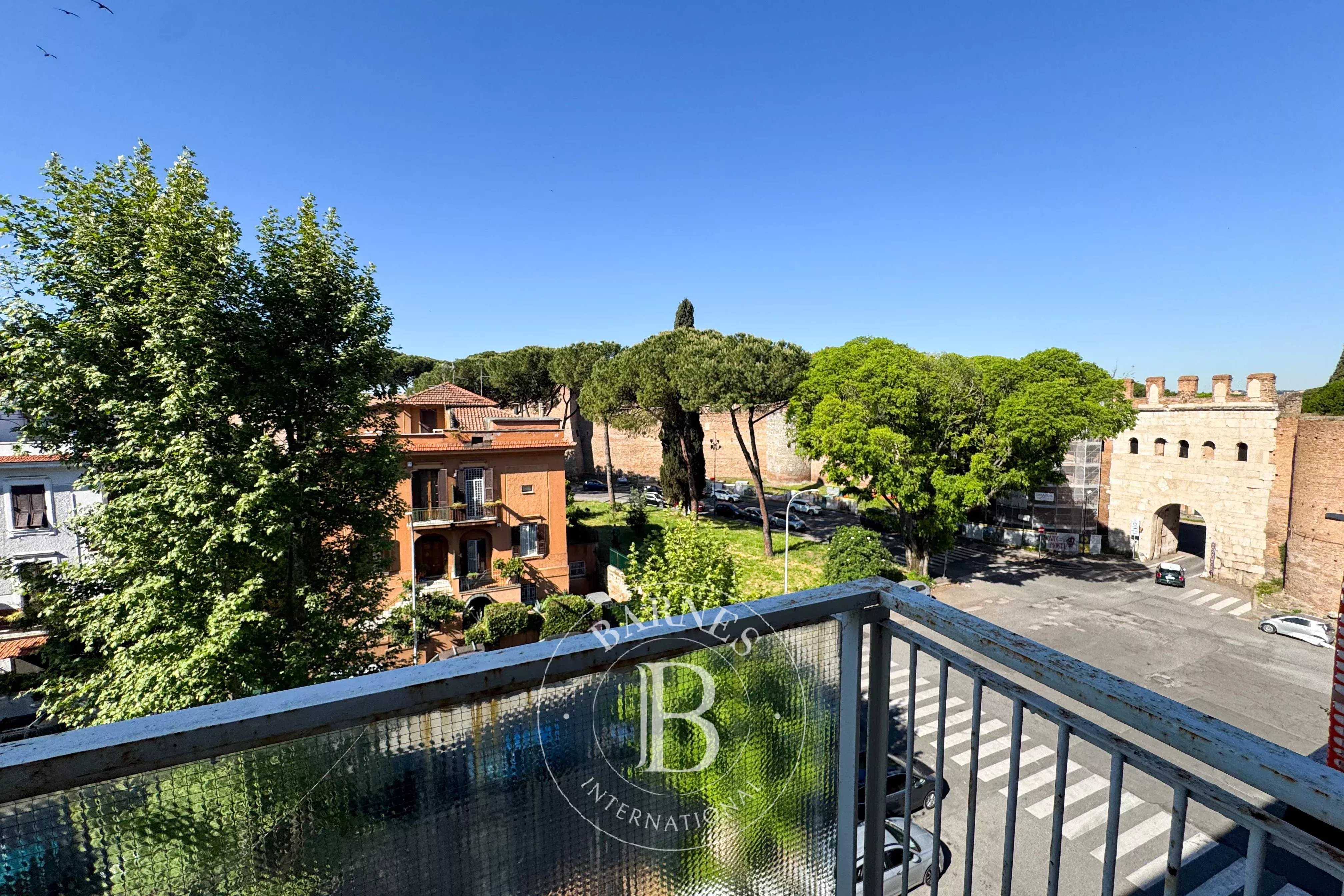 Appartement Roma  -  ref 86964967 (picture 1)