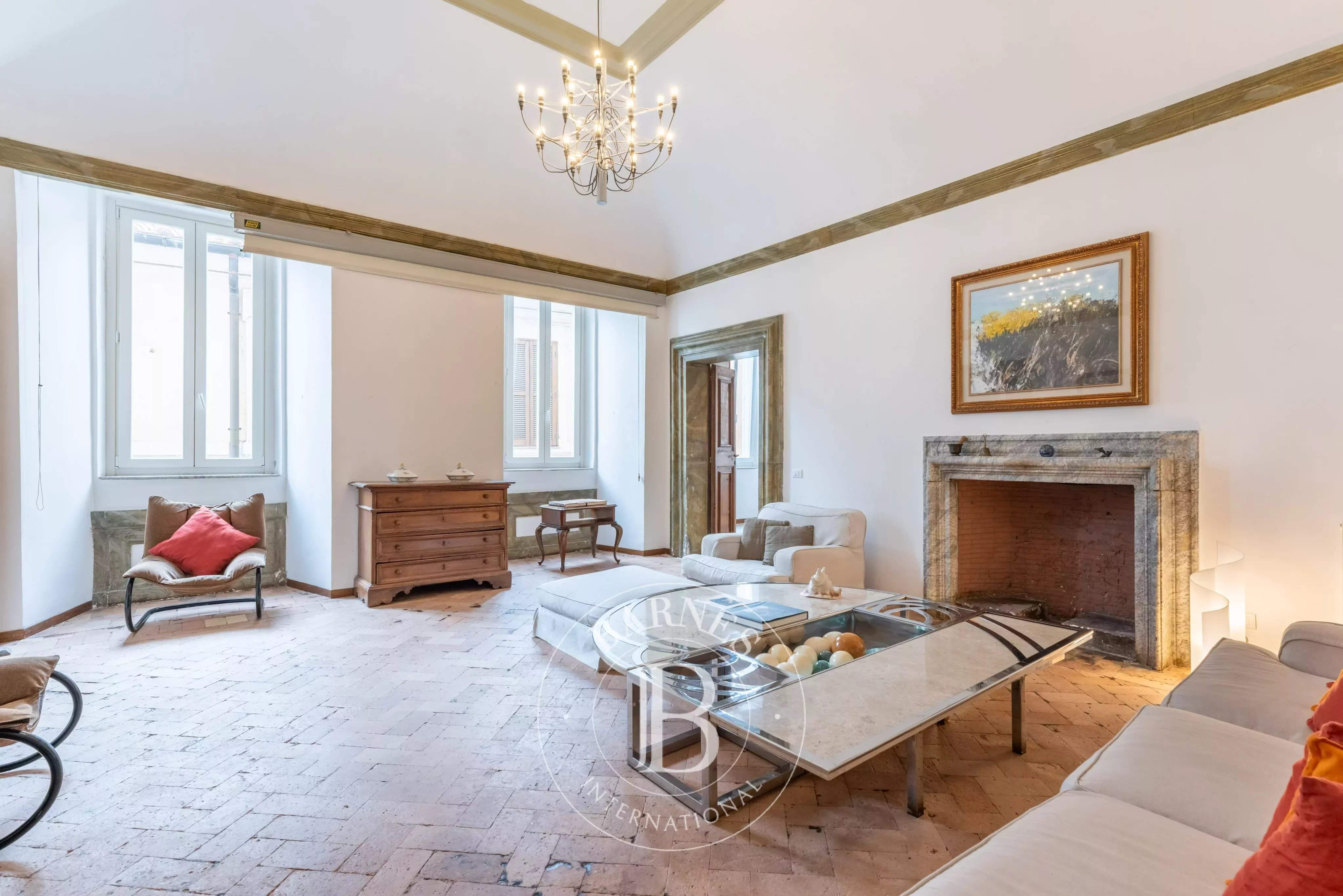 Roma  - Apartment 4 Bedrooms - picture 15