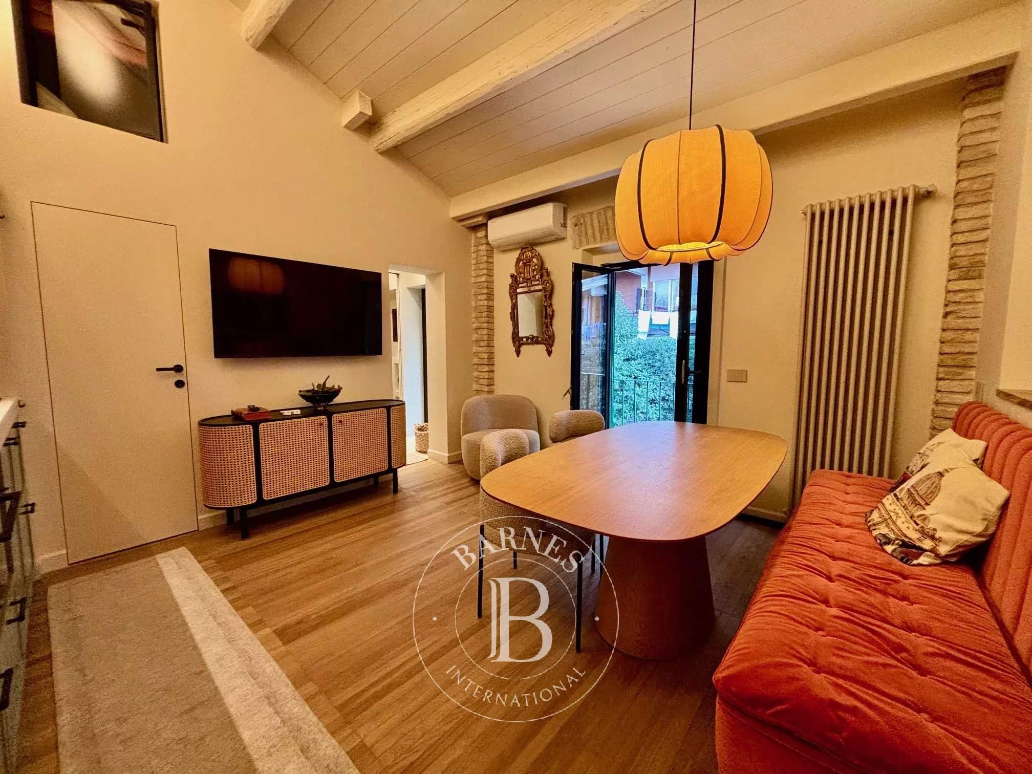 Roma  - Piso 2 Cuartos, 1 Habitacion - picture 4