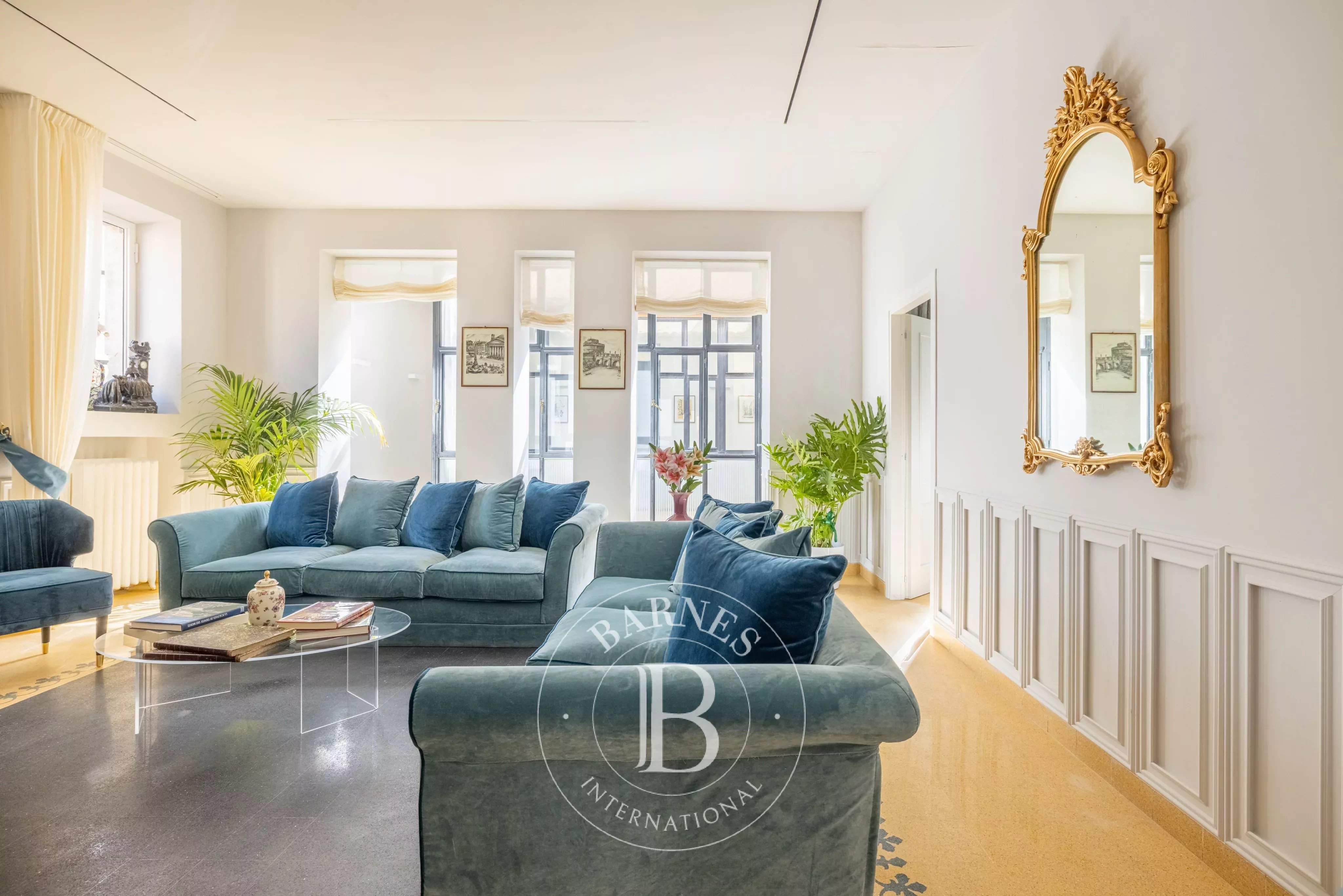 Roma  - Ático 9 Cuartos 3 Habitaciones - picture 8