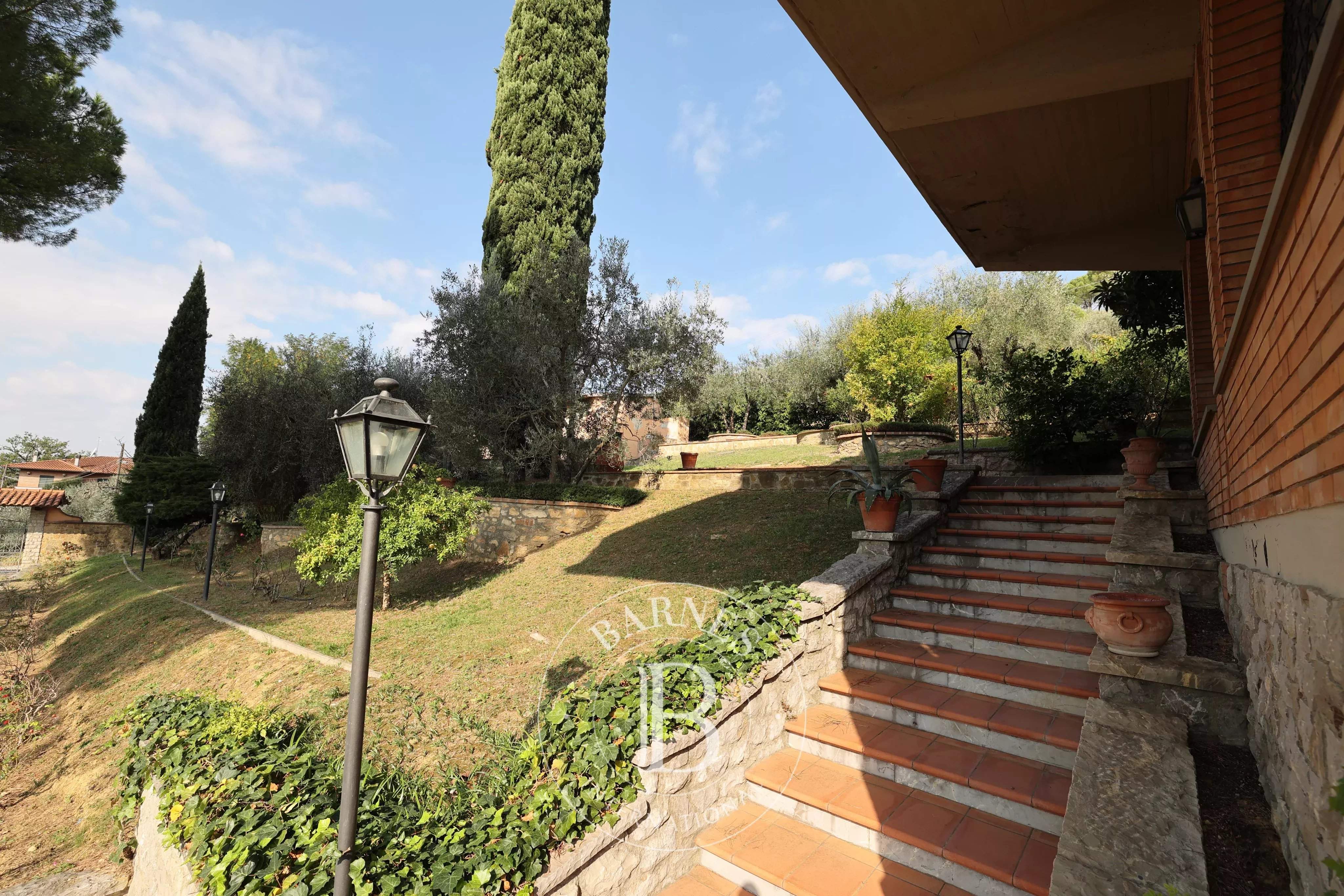 Poggibonsi  - Villa 10 Pi&egrave;ces 5 Chambres - picture 13