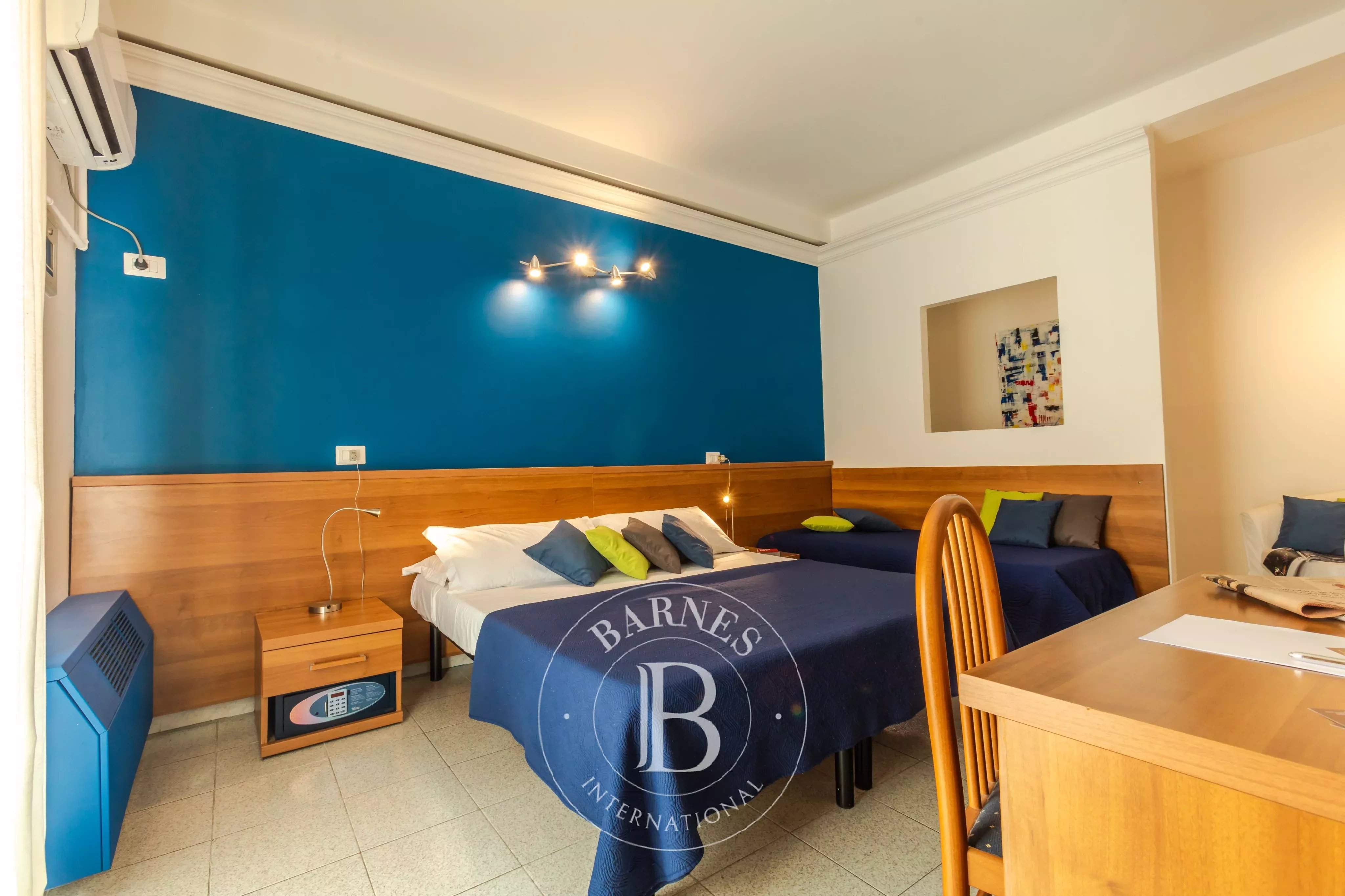 Viterbo  - Hotel 20 Cuartos 15 Habitaciones - picture 7