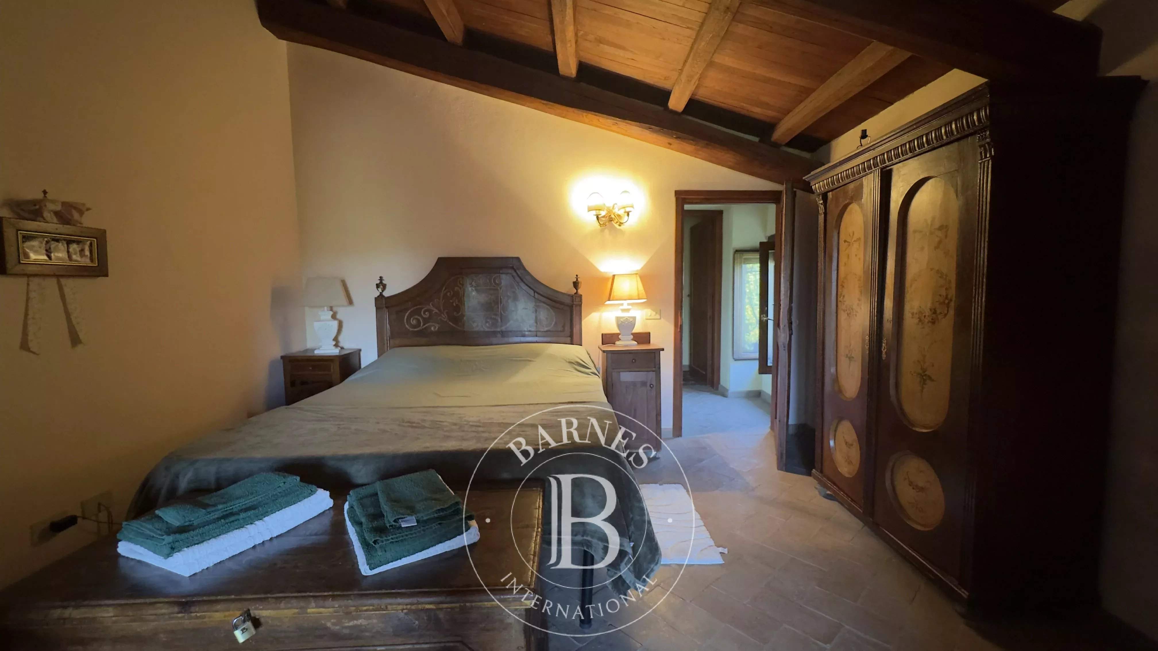 Città della Pieve  - Chaumière 11 Pi&egrave;ces 7 Chambres - picture 15