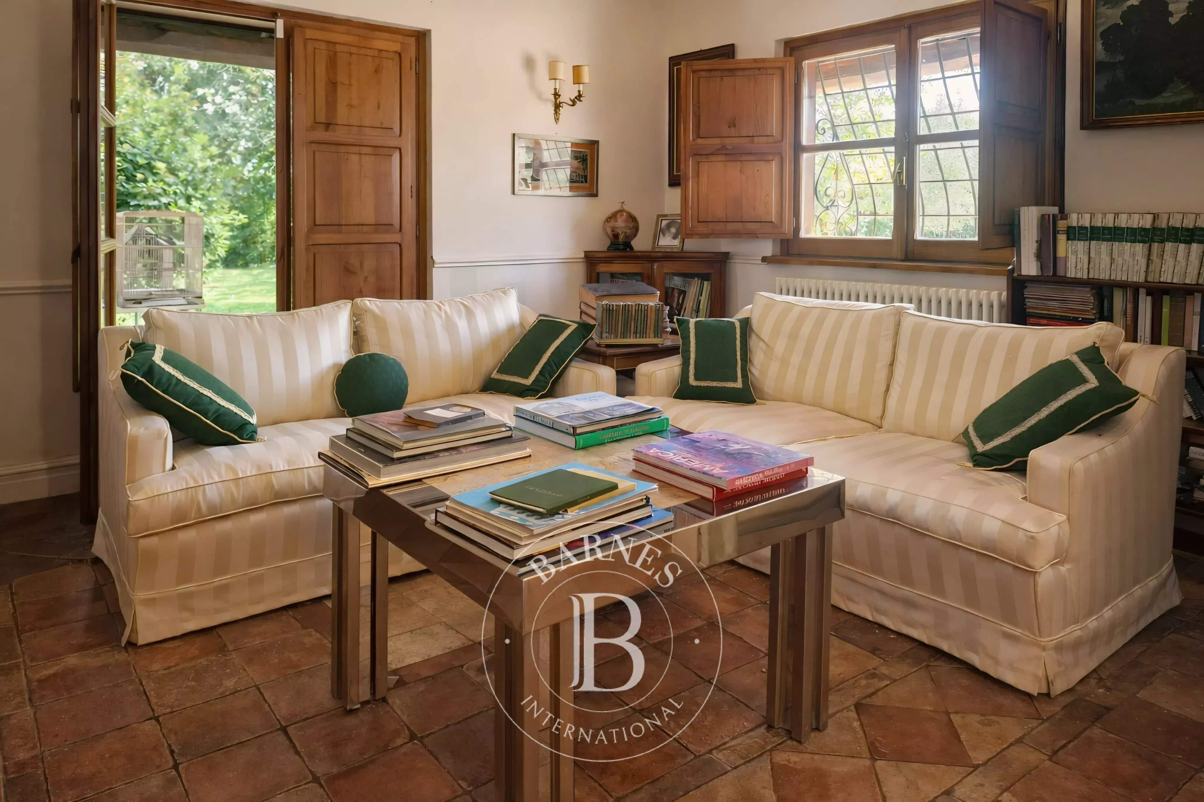 Campagnano di Roma  - Manoir 22 Pi&egrave;ces 12 Chambres - picture 9