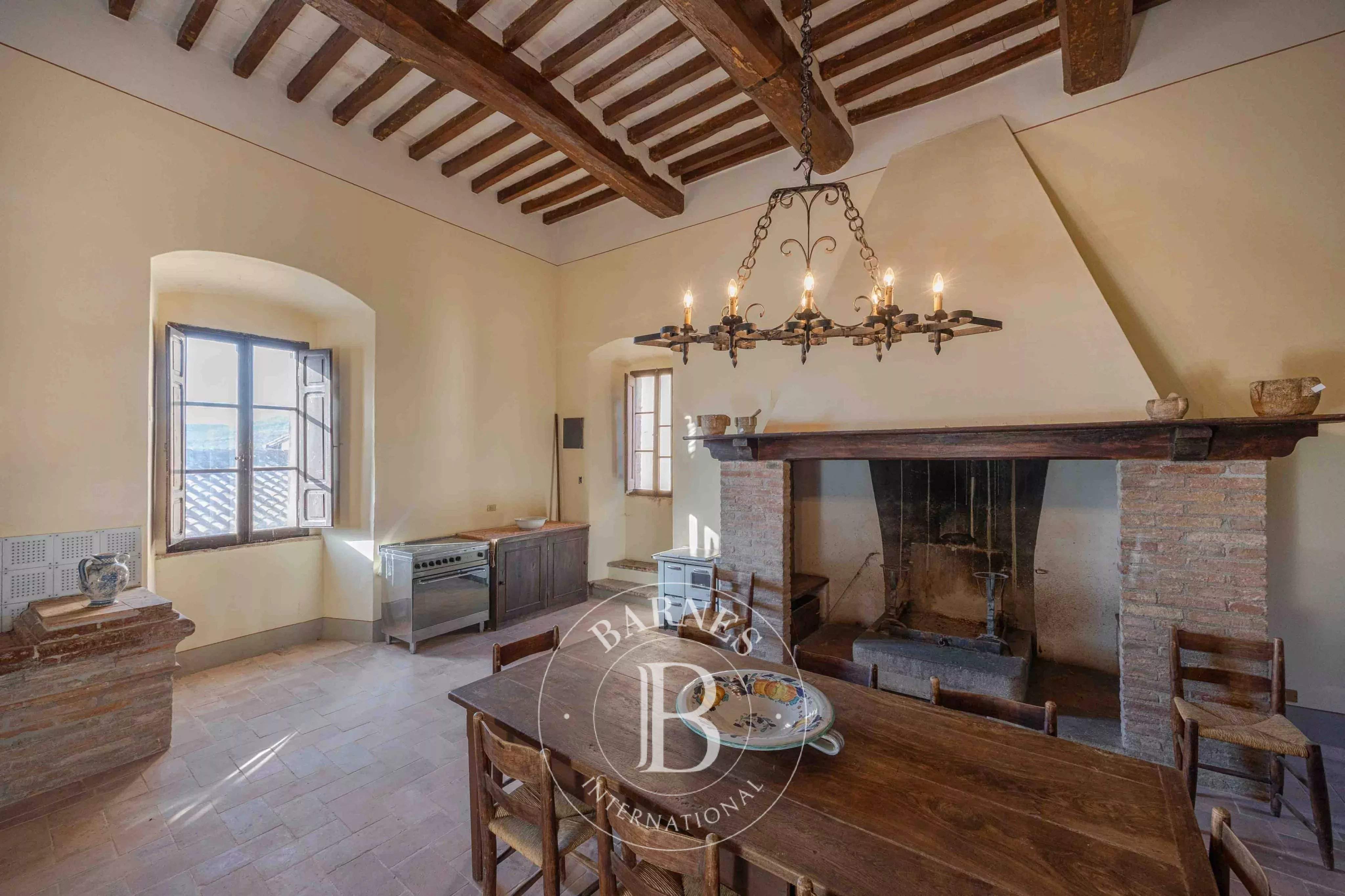 Marsciano  - Château 30 Pi&egrave;ces 9 Chambres - picture 20