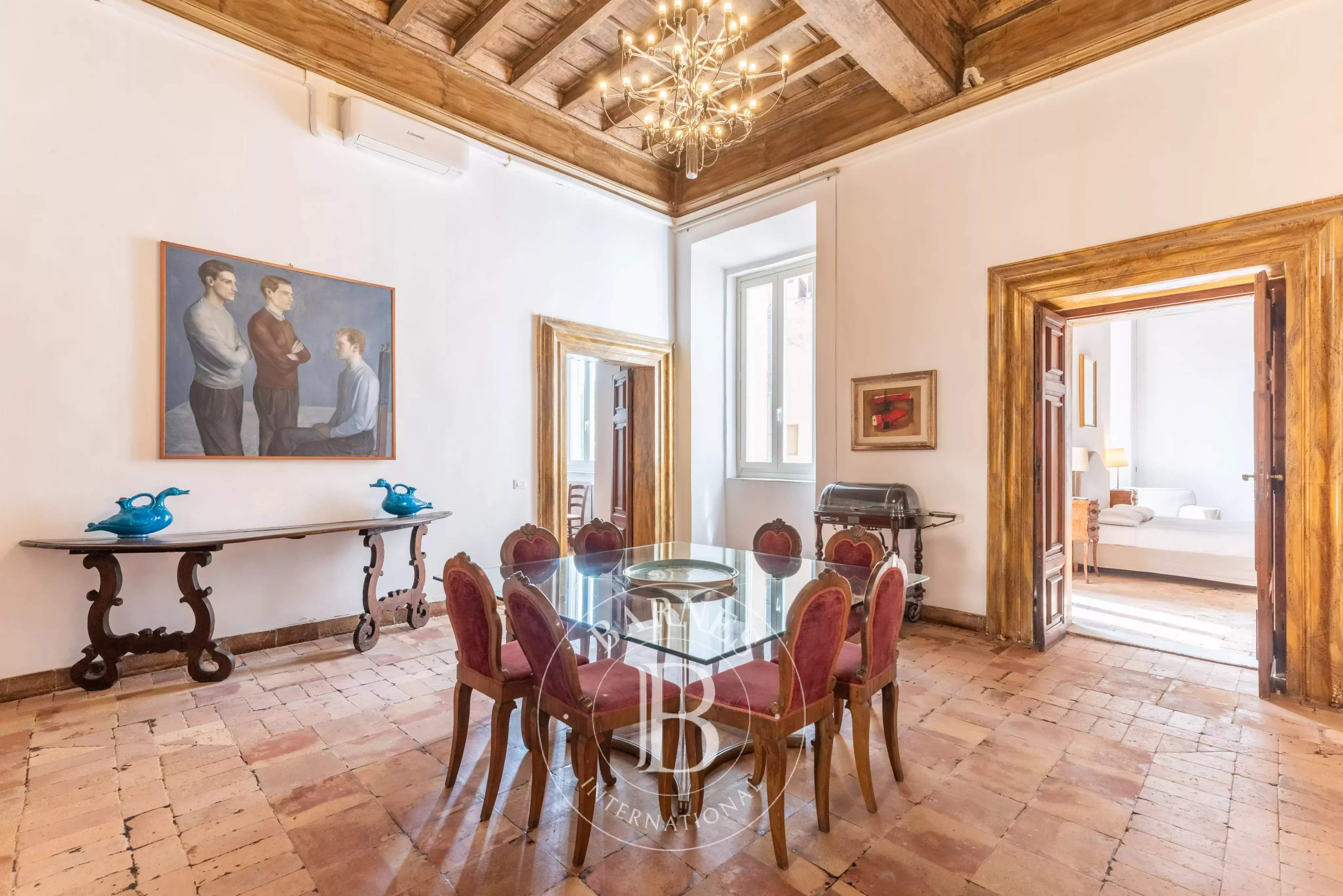 Roma  - Apartment 4 Bedrooms - picture 3