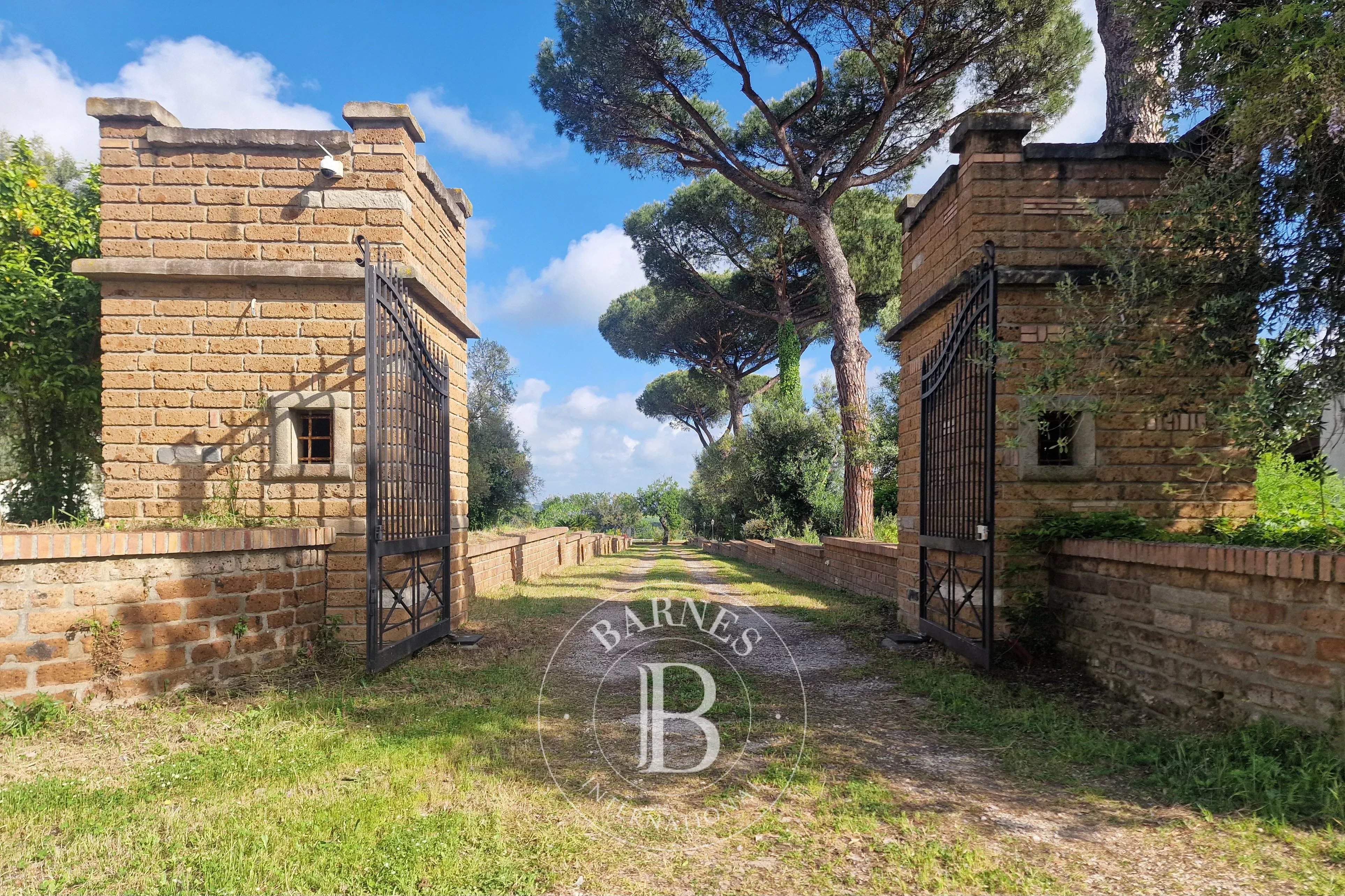 Cerveteri  - Manoir 15 Pi&egrave;ces 15 Chambres - picture 5