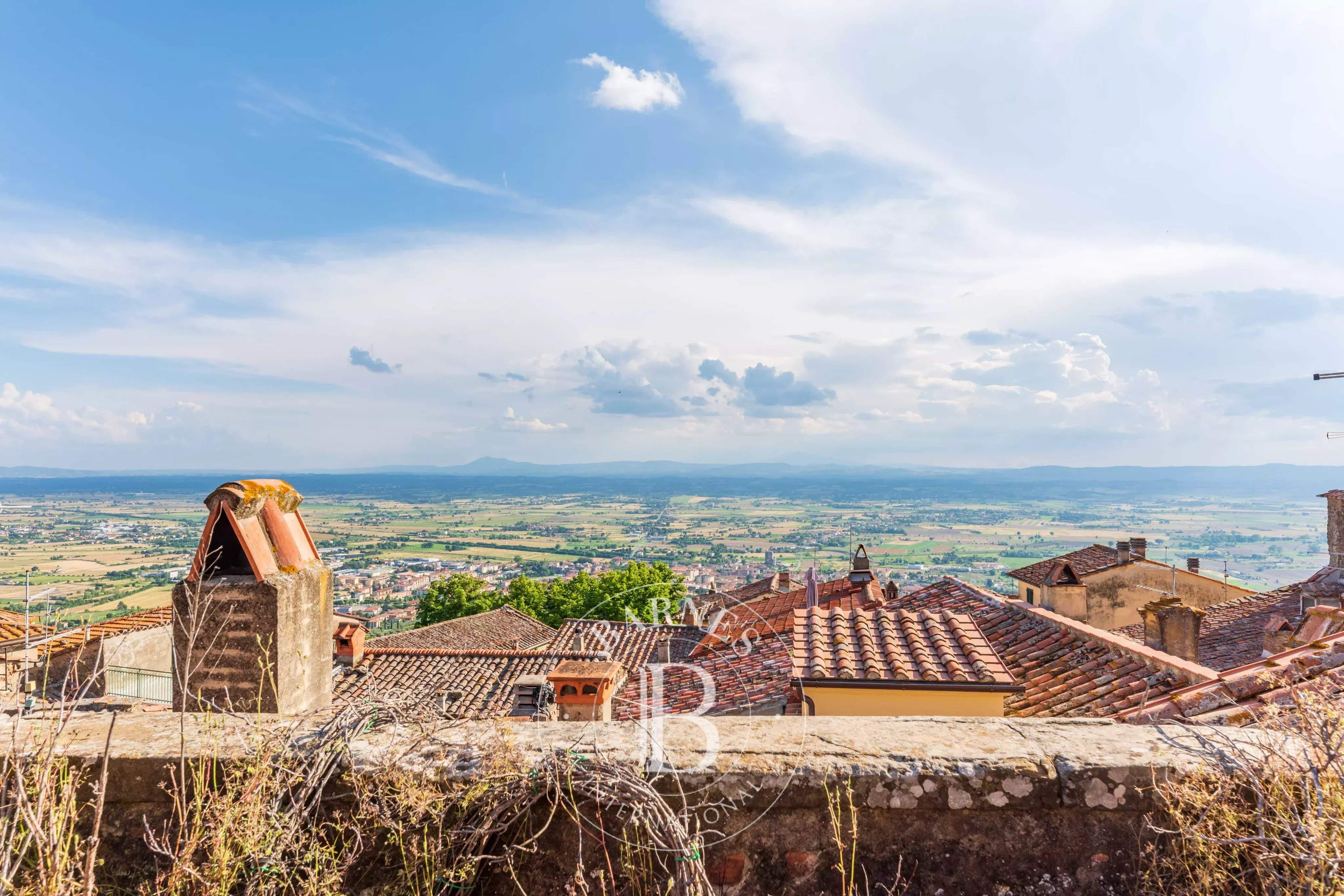 Cortona  - Apartment 3 Bedrooms - picture 17