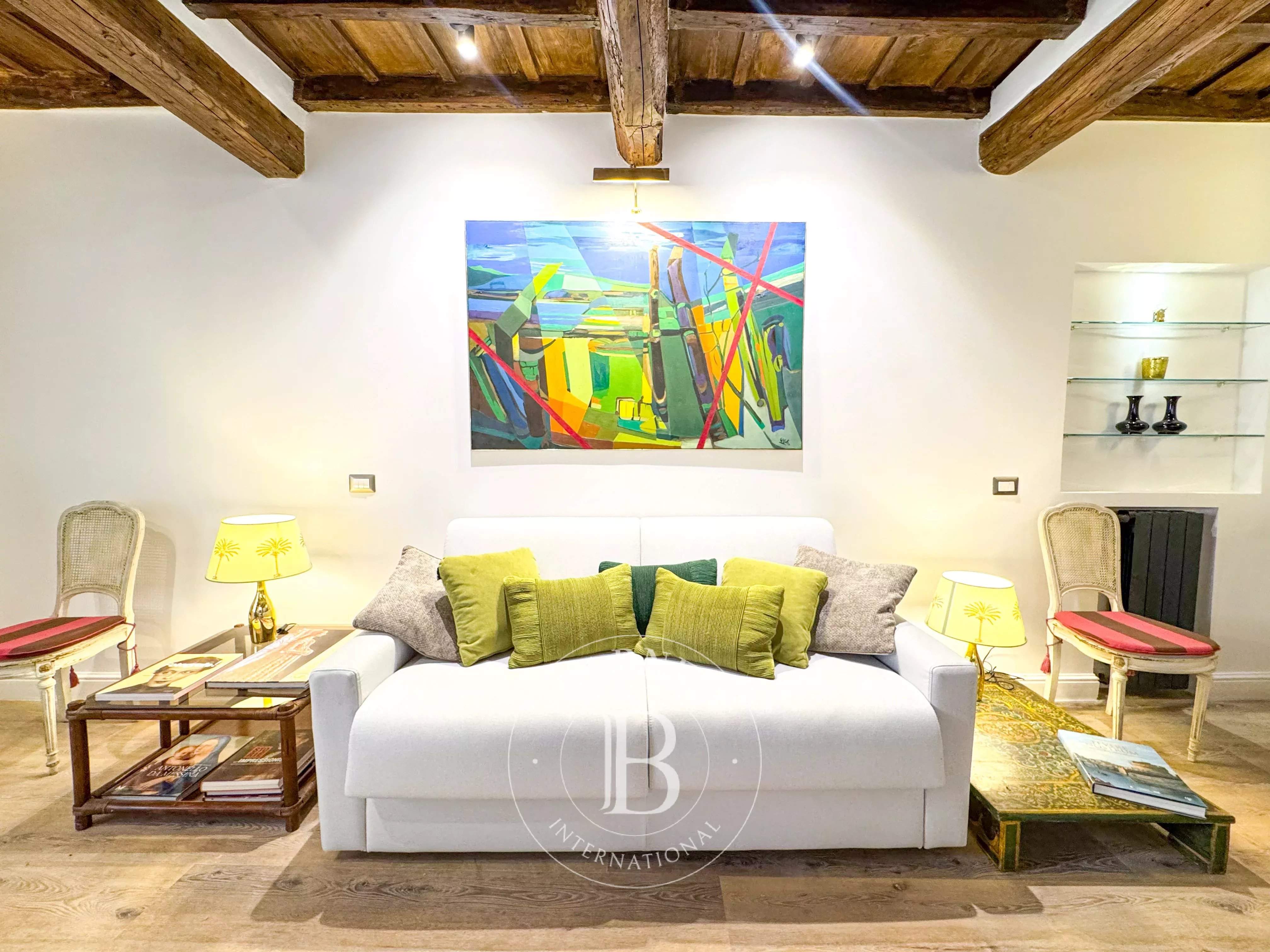 Roma  - Piso 2 Cuartos, 1 Habitacion - picture 3