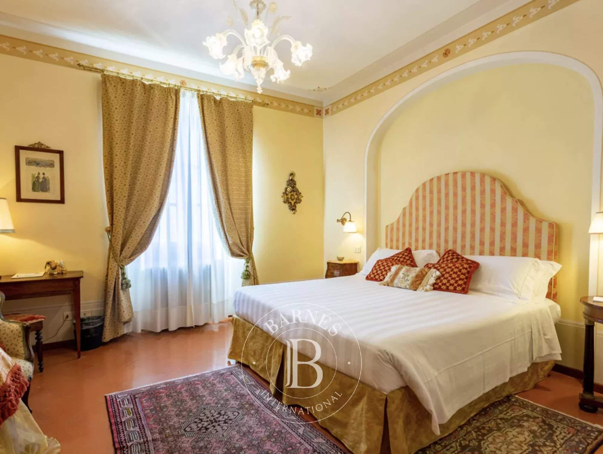 Cortona  - Hotel 25 Bedrooms - picture 13