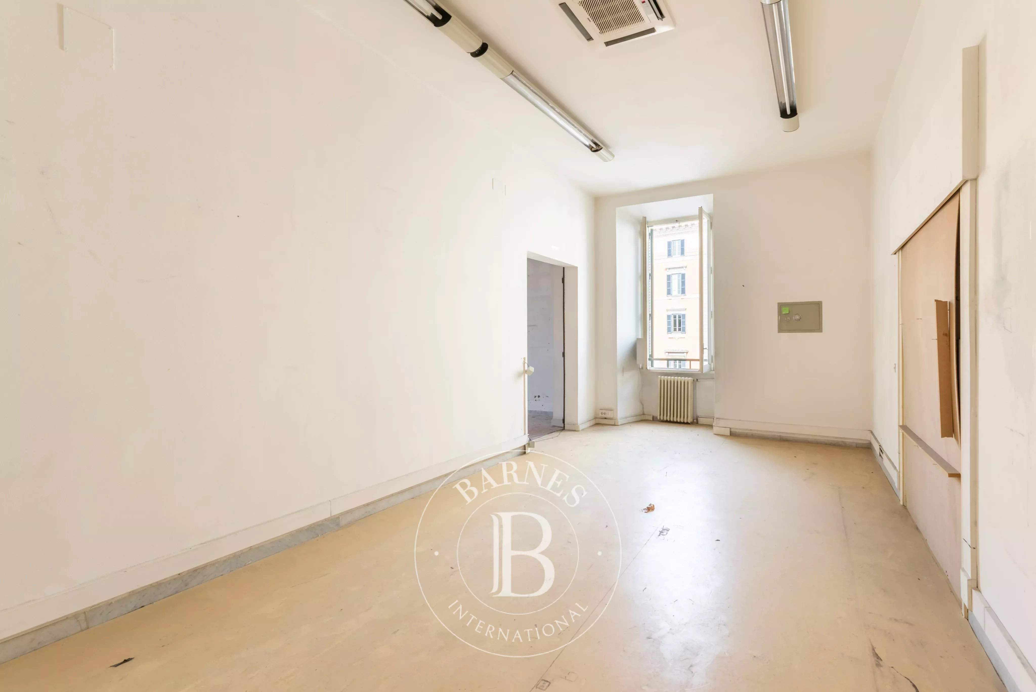 Roma  - Offices  - picture 10