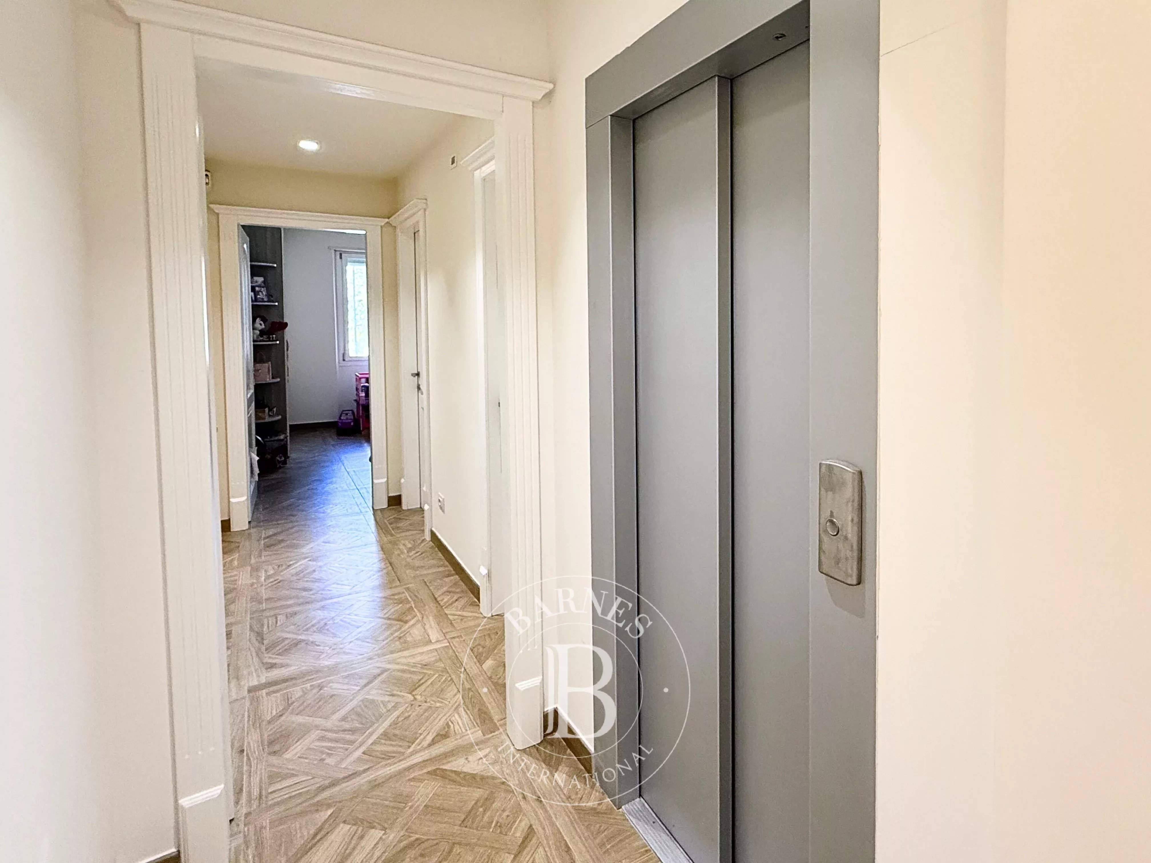 Roma  - Villa 8 Pi&egrave;ces 4 Chambres - picture 16