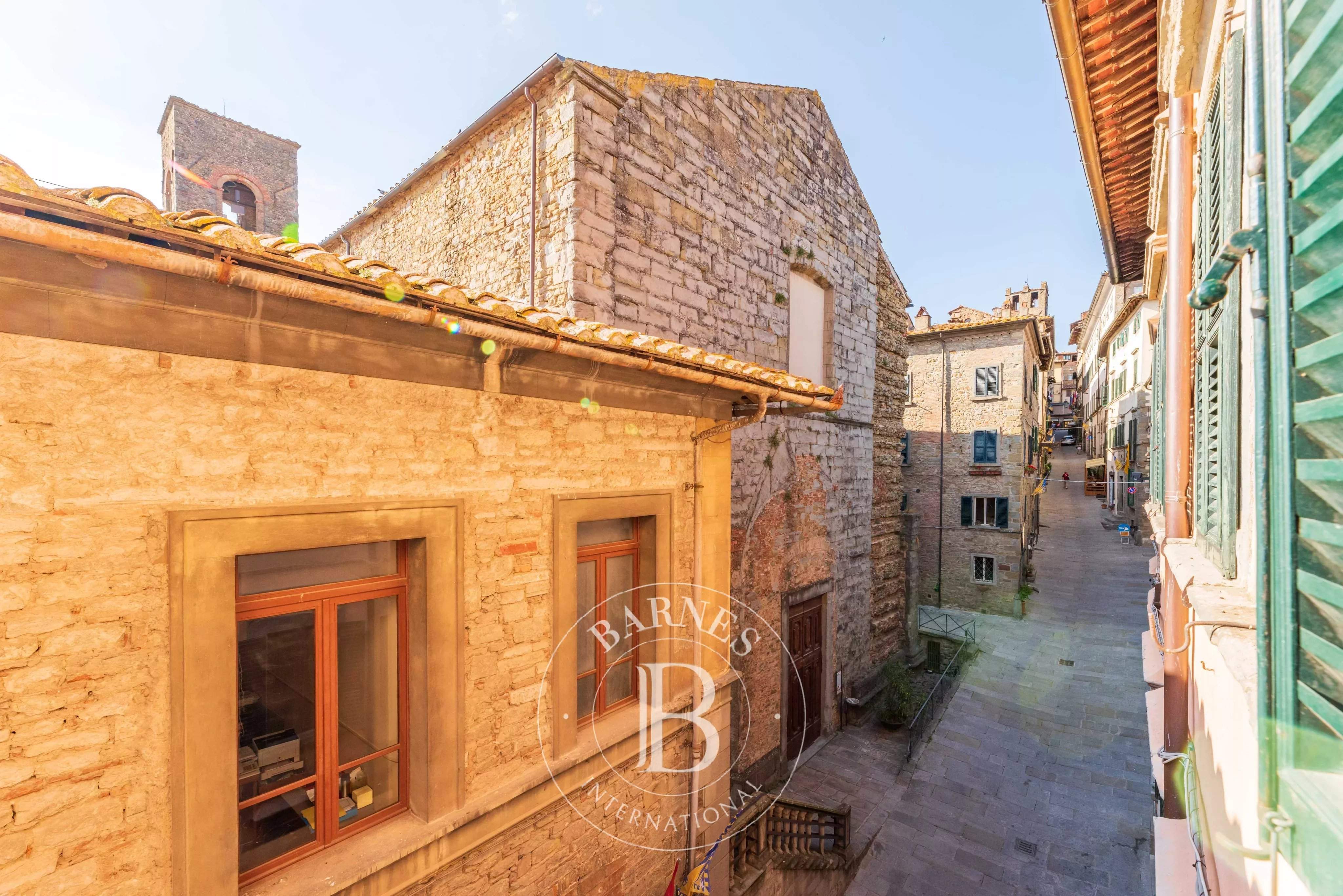 Cortona  - Apartment 3 Bedrooms - picture 19