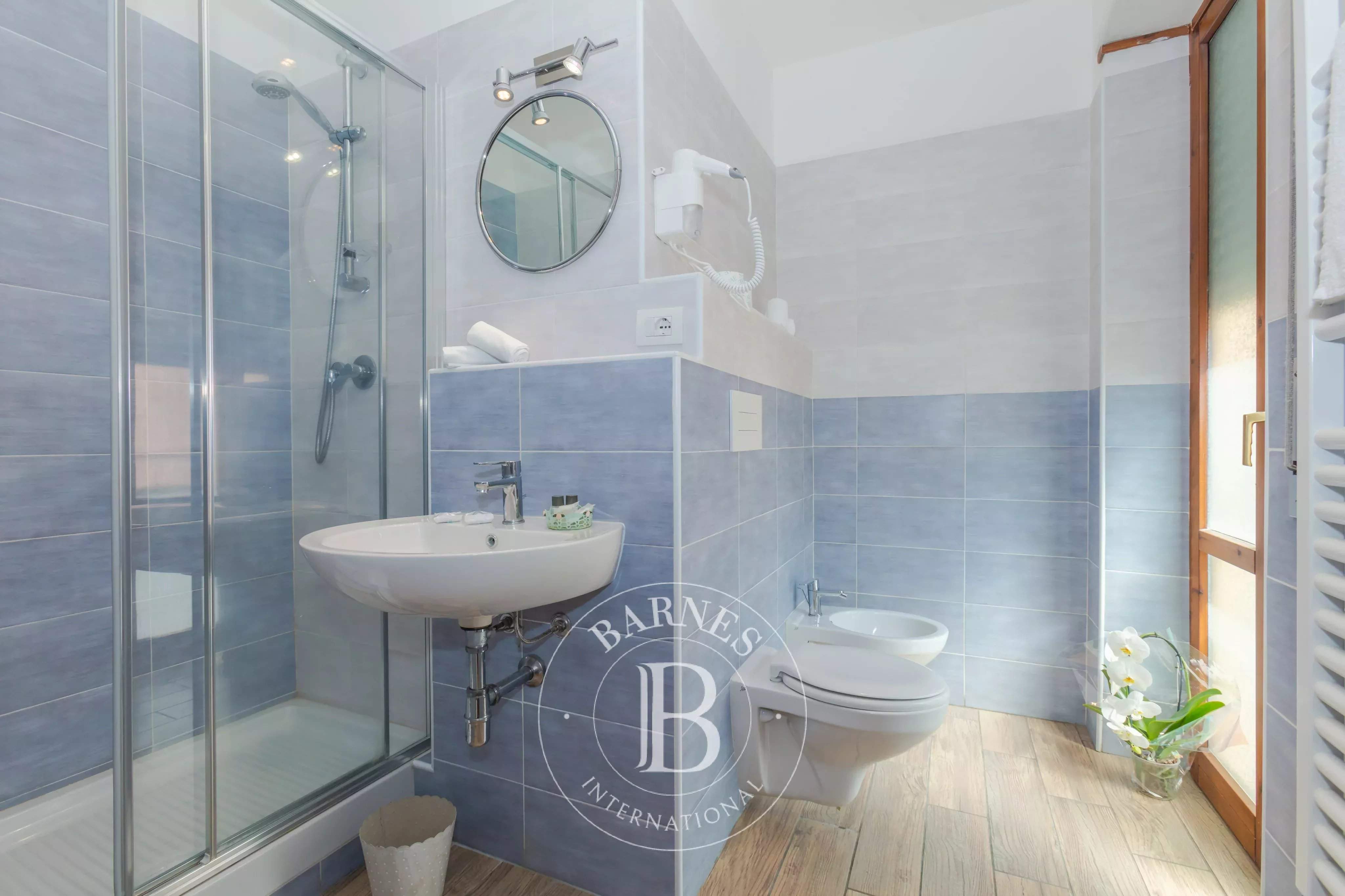 Viterbo  - Hotel 20 Cuartos 15 Habitaciones - picture 9