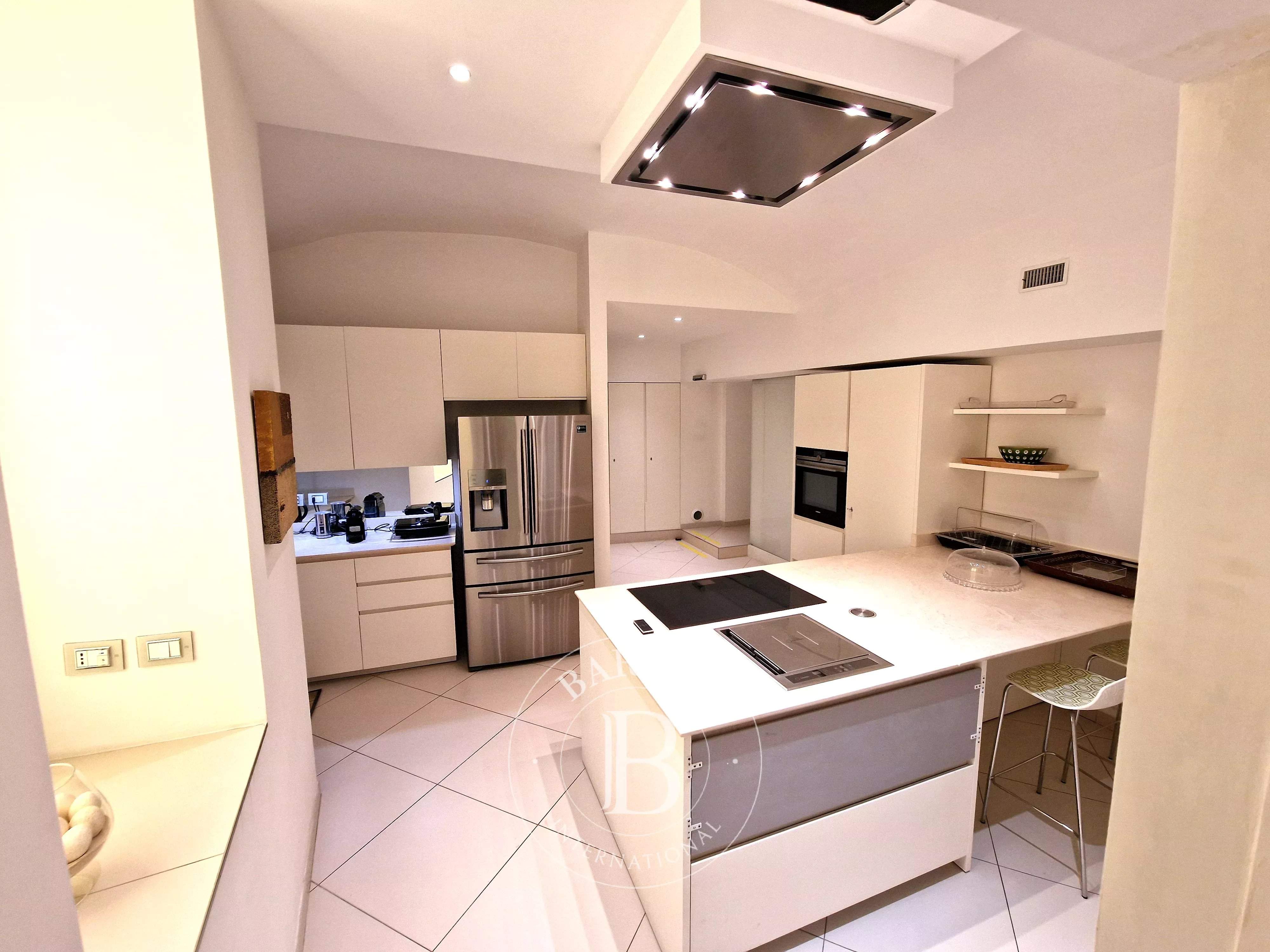 Roma  - Piso 6 Cuartos 5 Habitaciones - picture 14