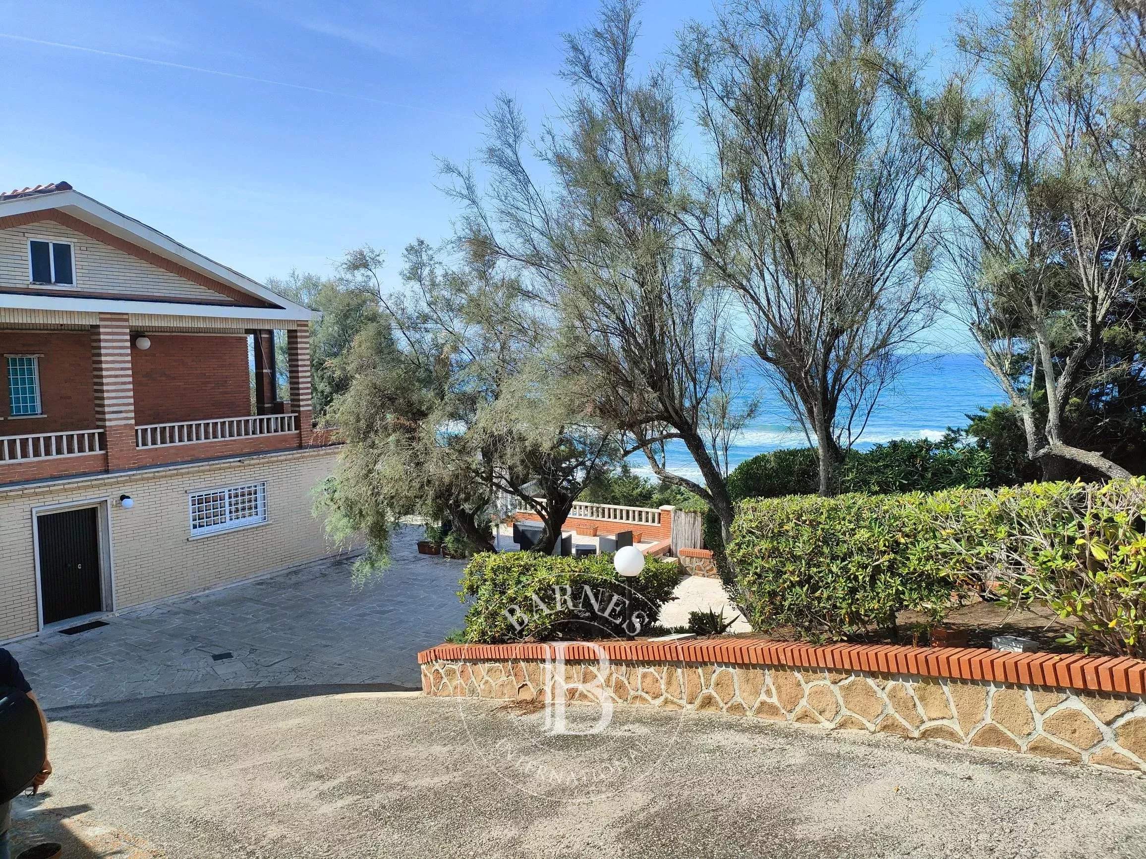 Sabaudia  - Villa 4 Bedrooms - picture 3