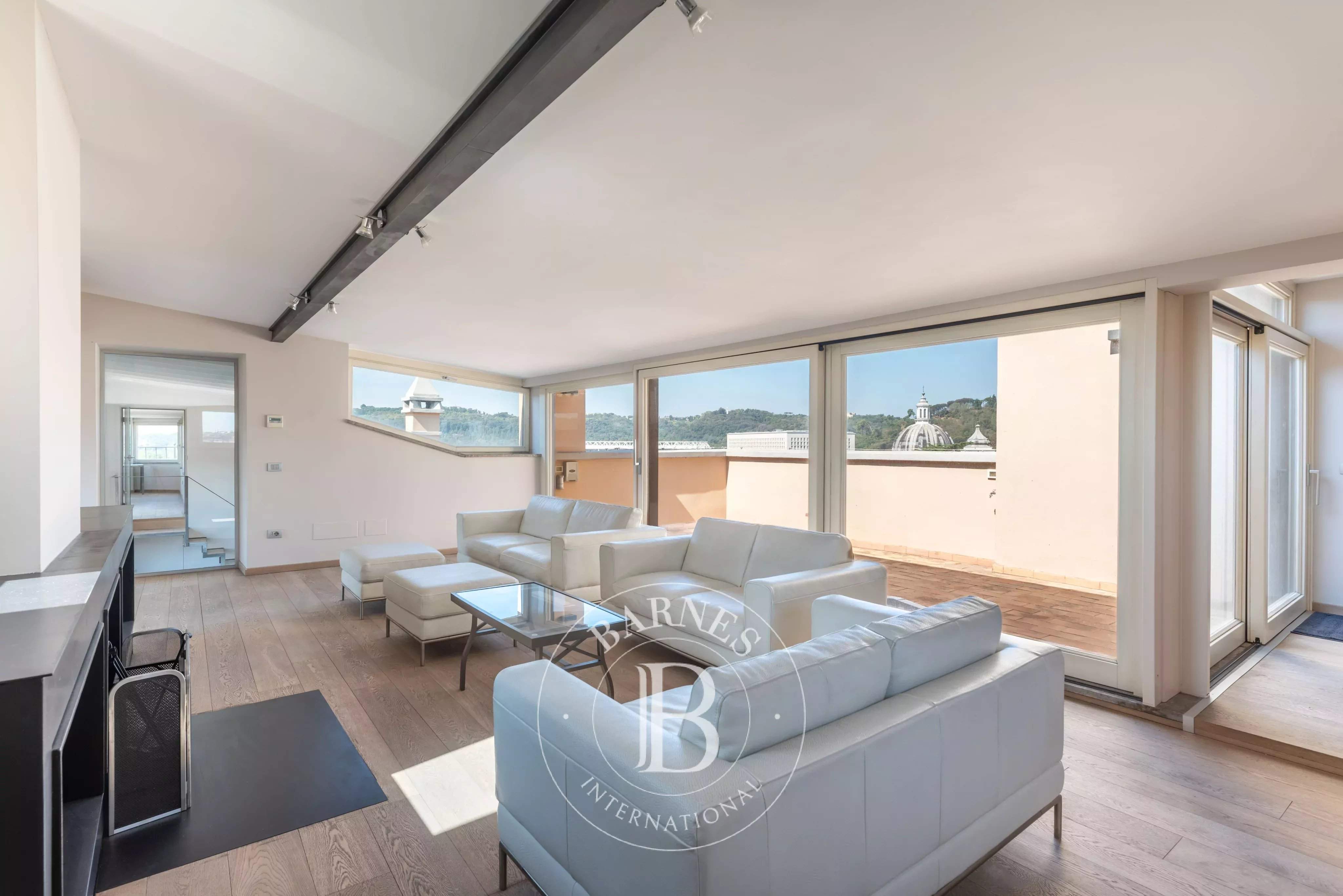 Roma  - Penthouse 4 Bedrooms - picture 1