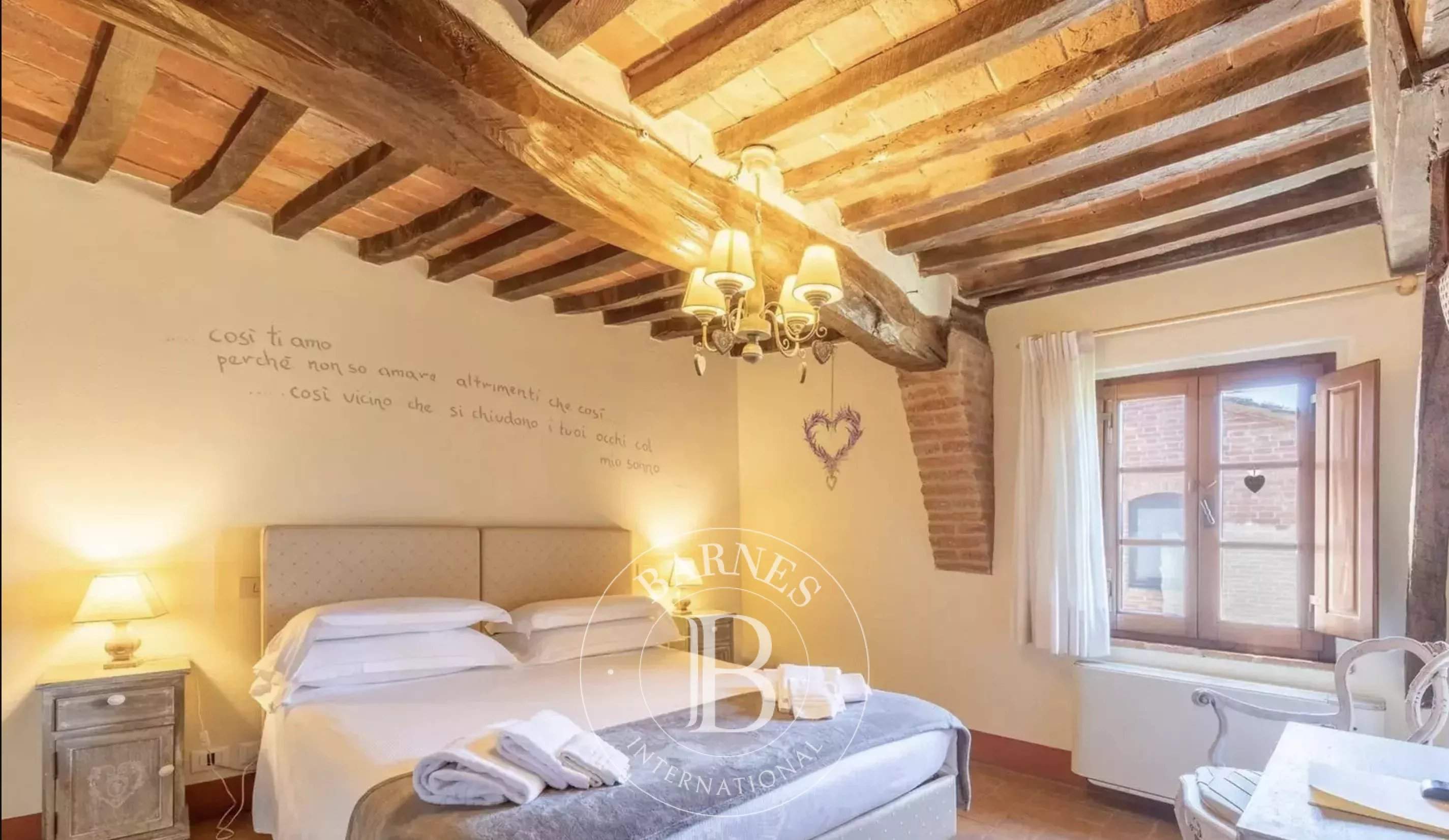 Castiglione del Lago  - Villa 28 Pi&egrave;ces 15 Chambres - picture 8