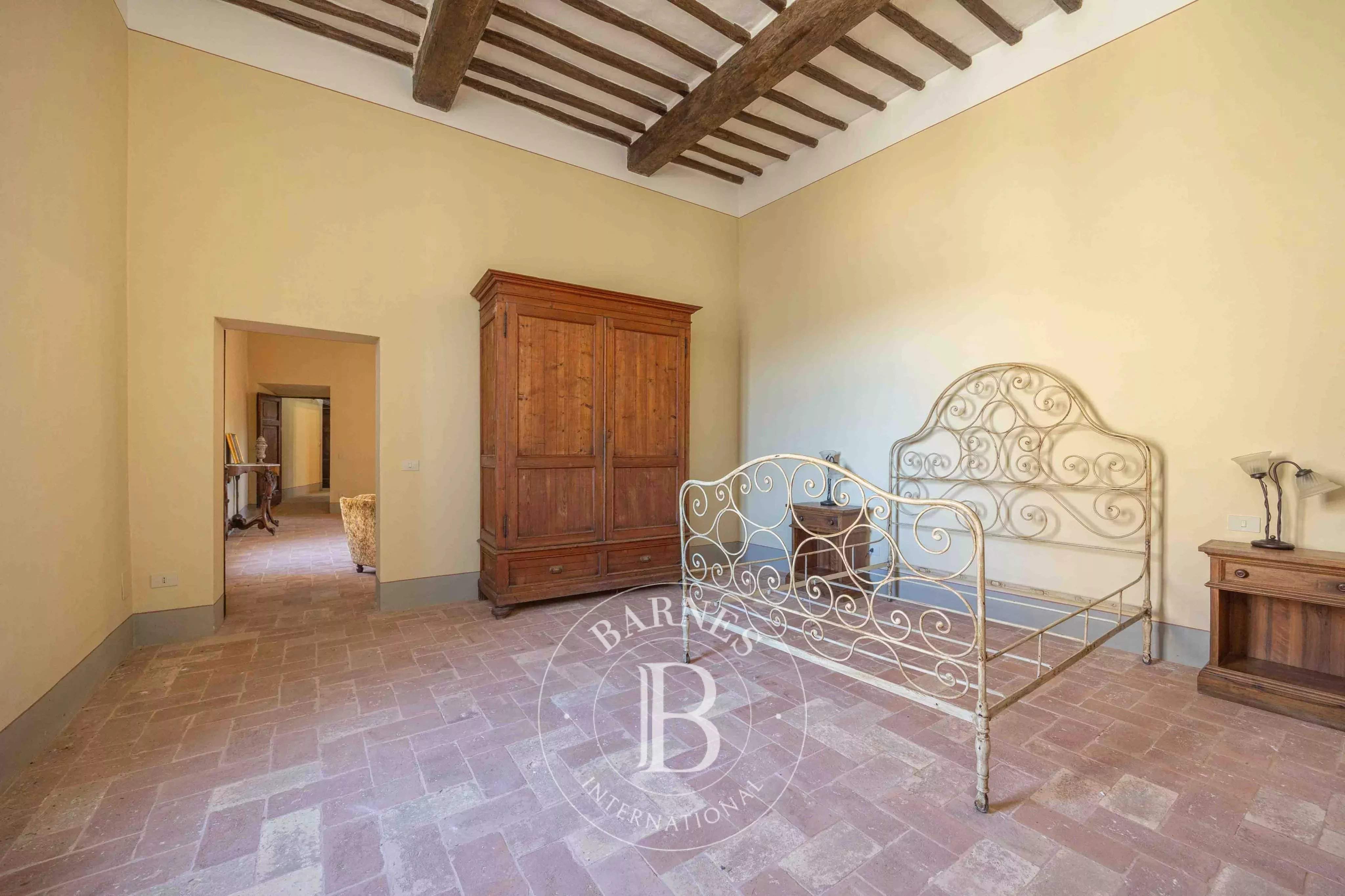 Marsciano  - Château 30 Pi&egrave;ces 9 Chambres - picture 17