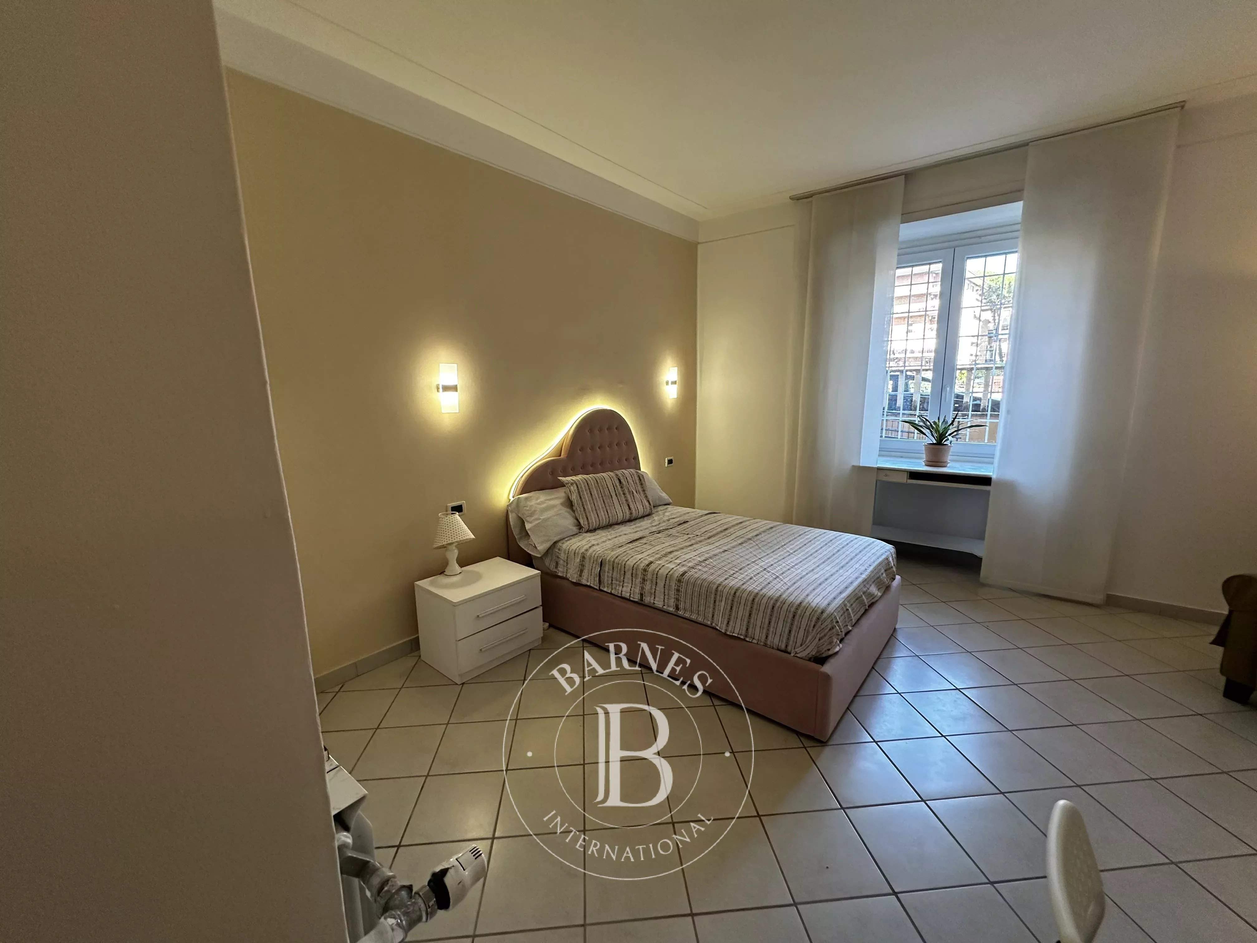 Roma  - Piso 1 Cuarto, 1 Habitacion - picture 7