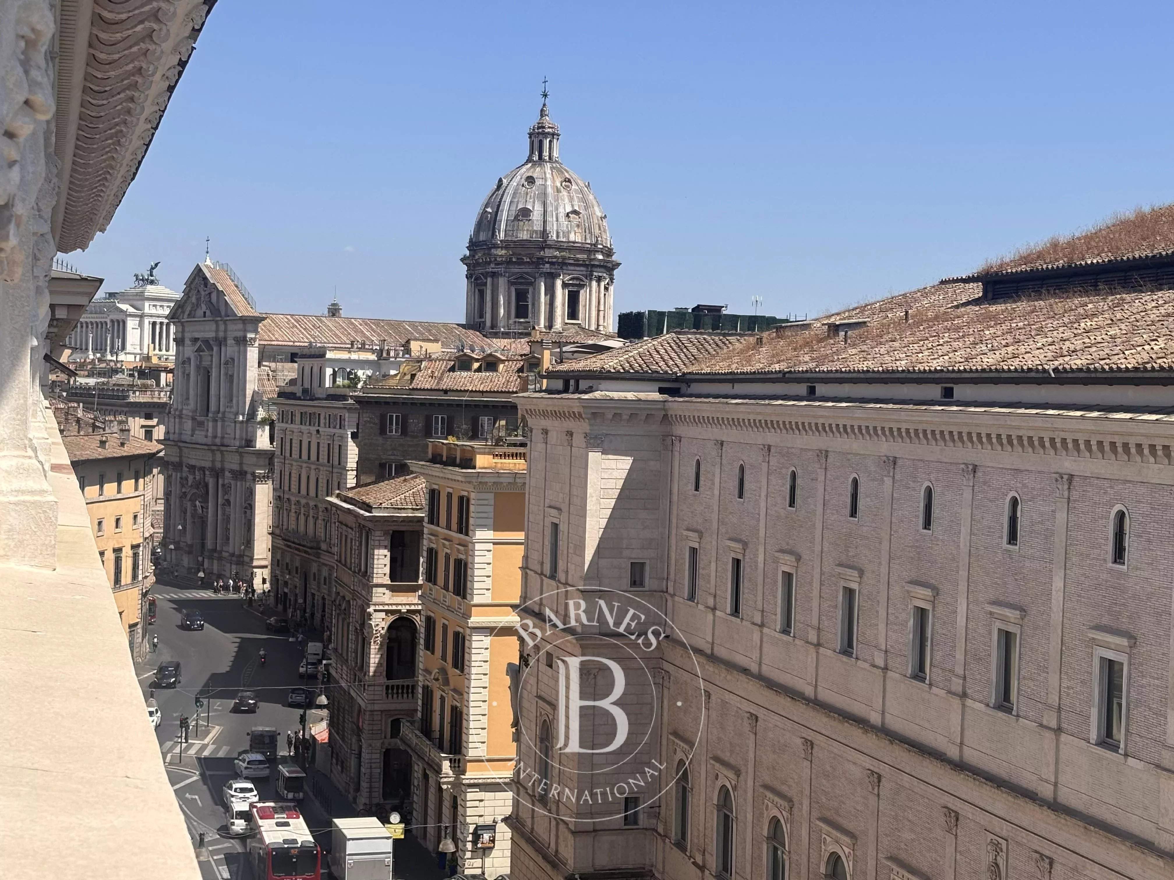 Roma  - Apartment 3 Bedrooms - picture 2