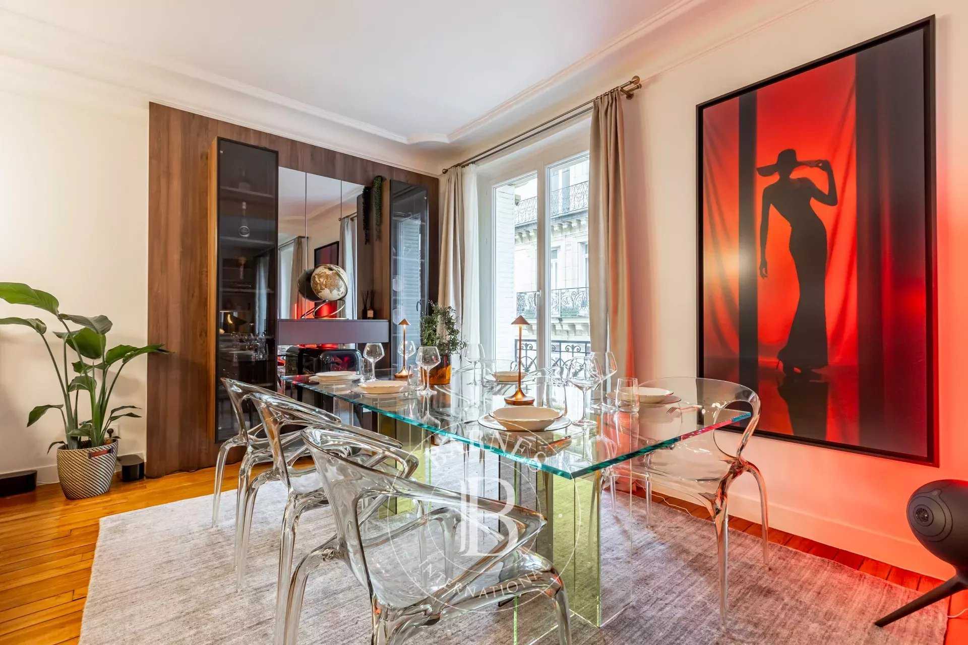 Paris  - Appartement  2 Chambres