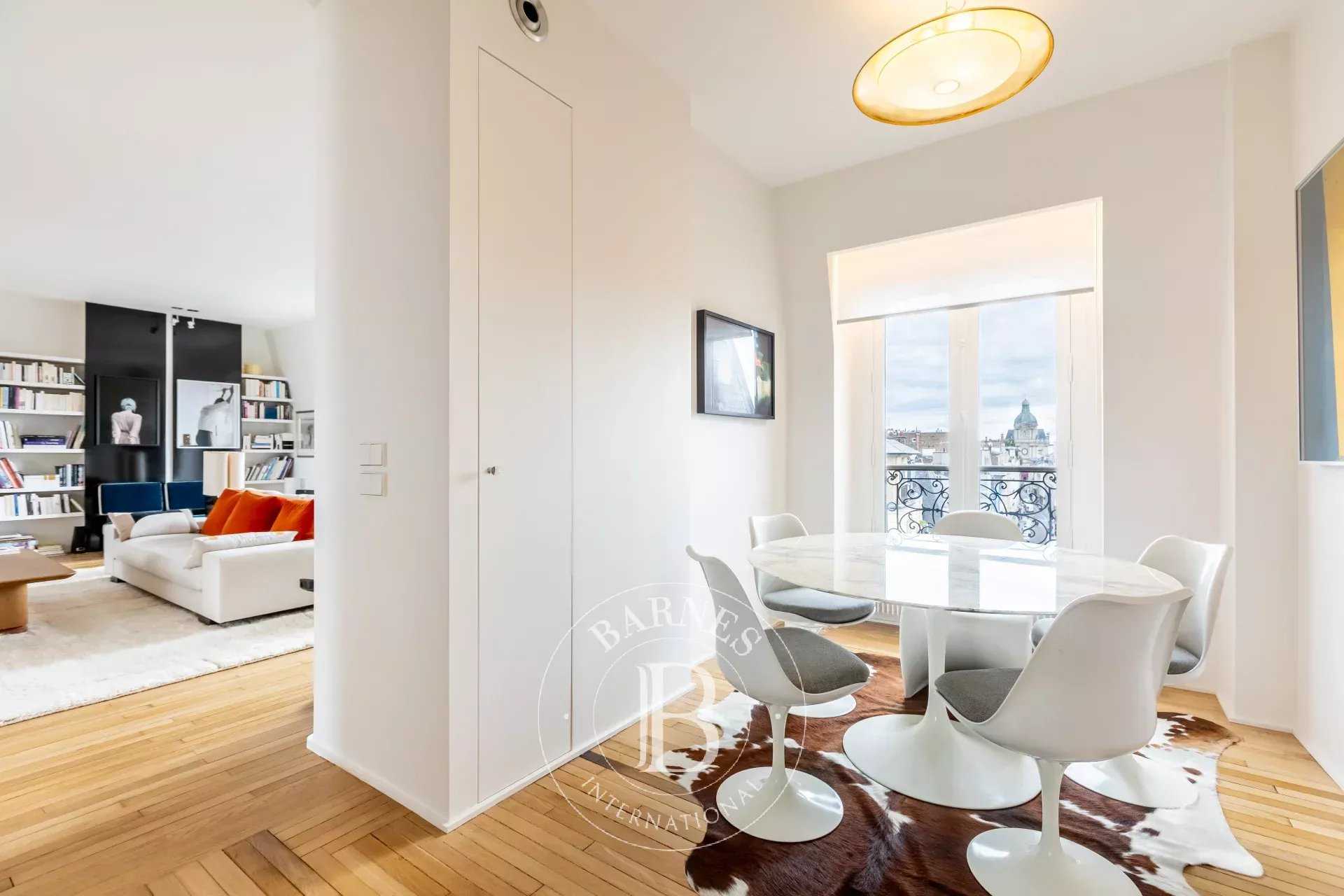Paris  - Appartement  2 Chambres