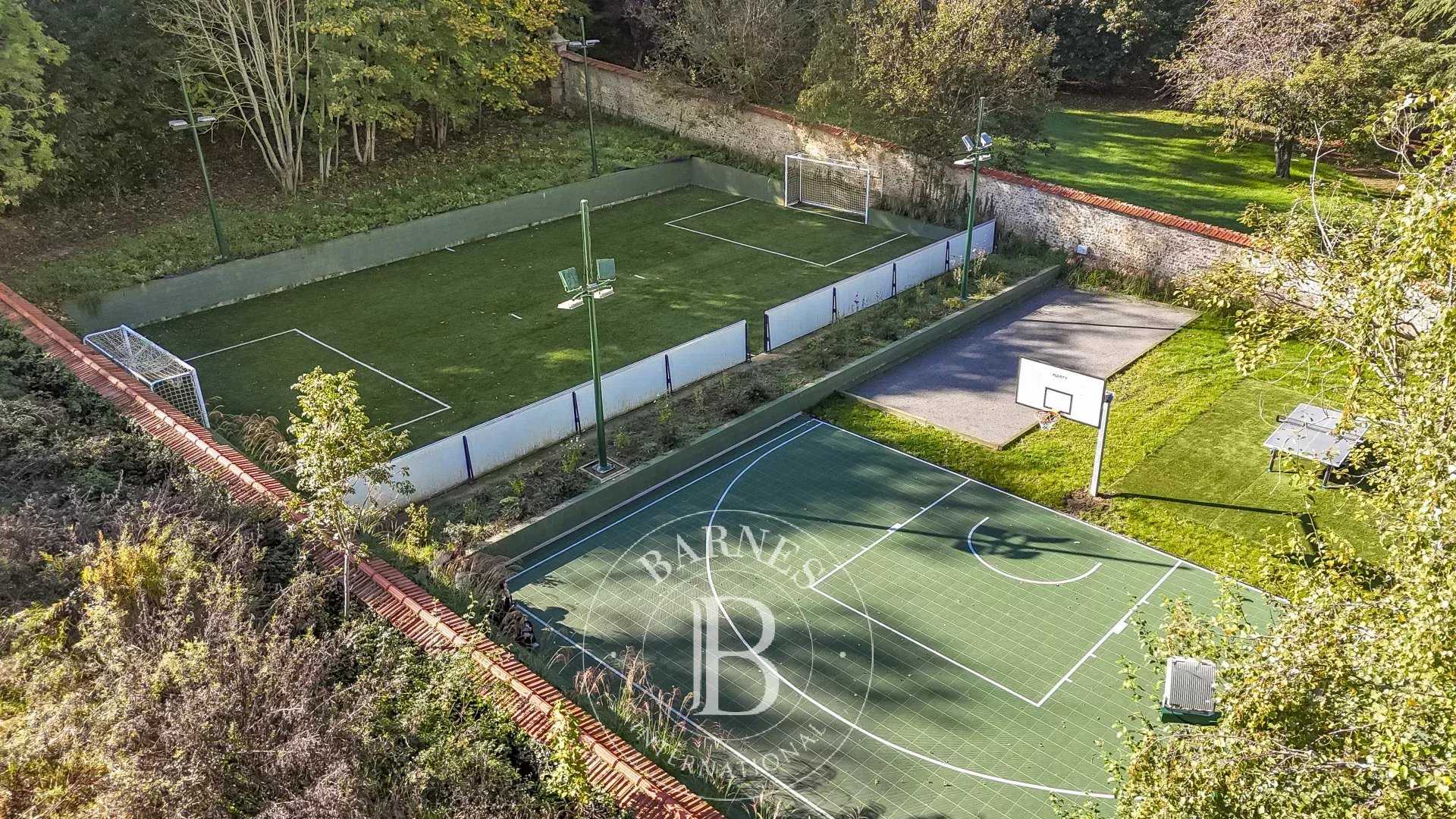 Morainvilliers  - Appartement  11 Chambres