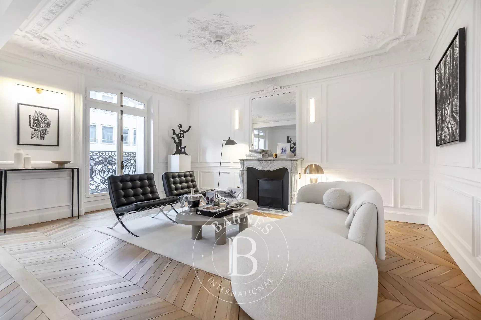 Paris  - Appartement  3 Chambres