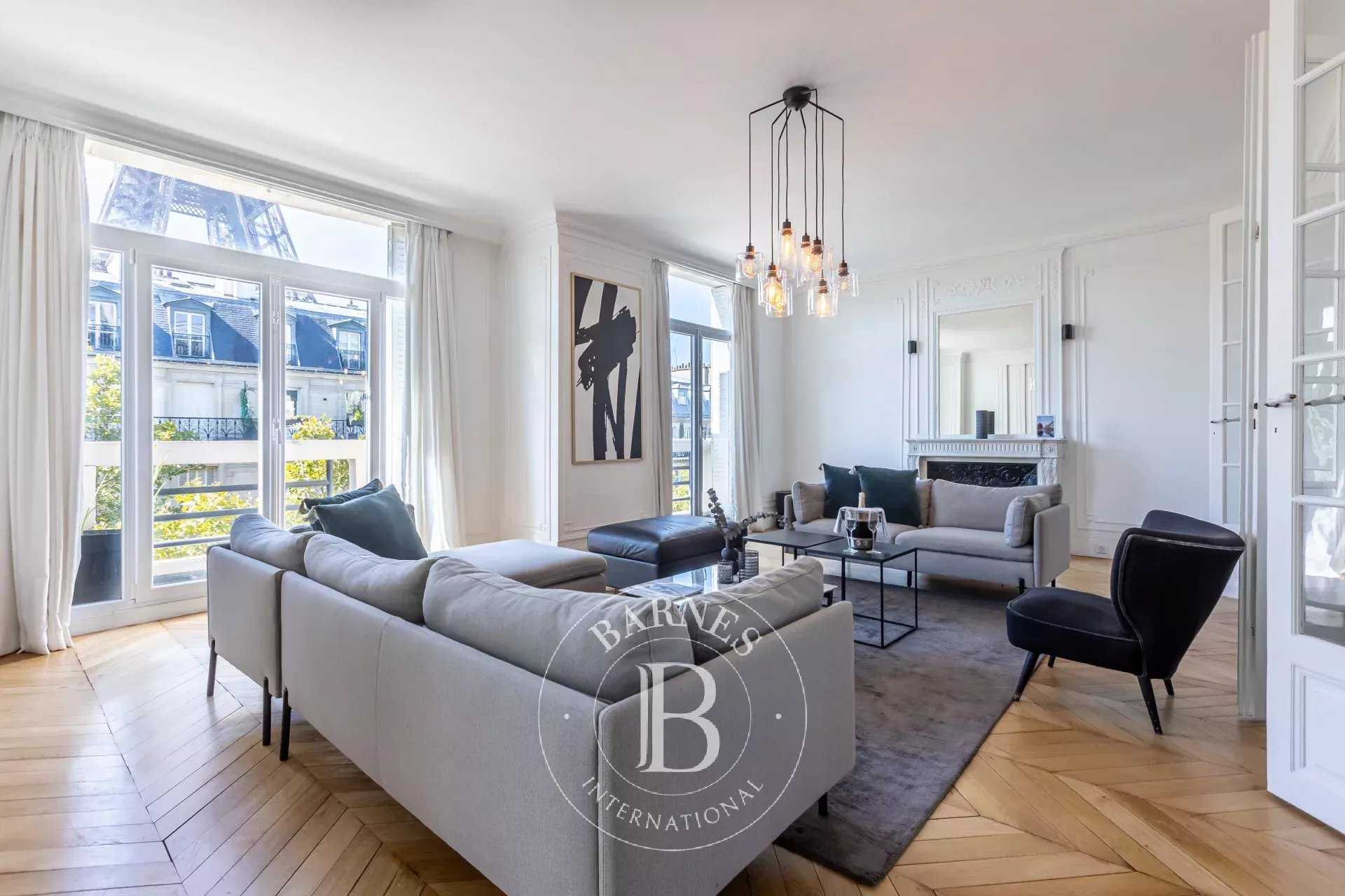 Paris  - Appartement  4 Chambres