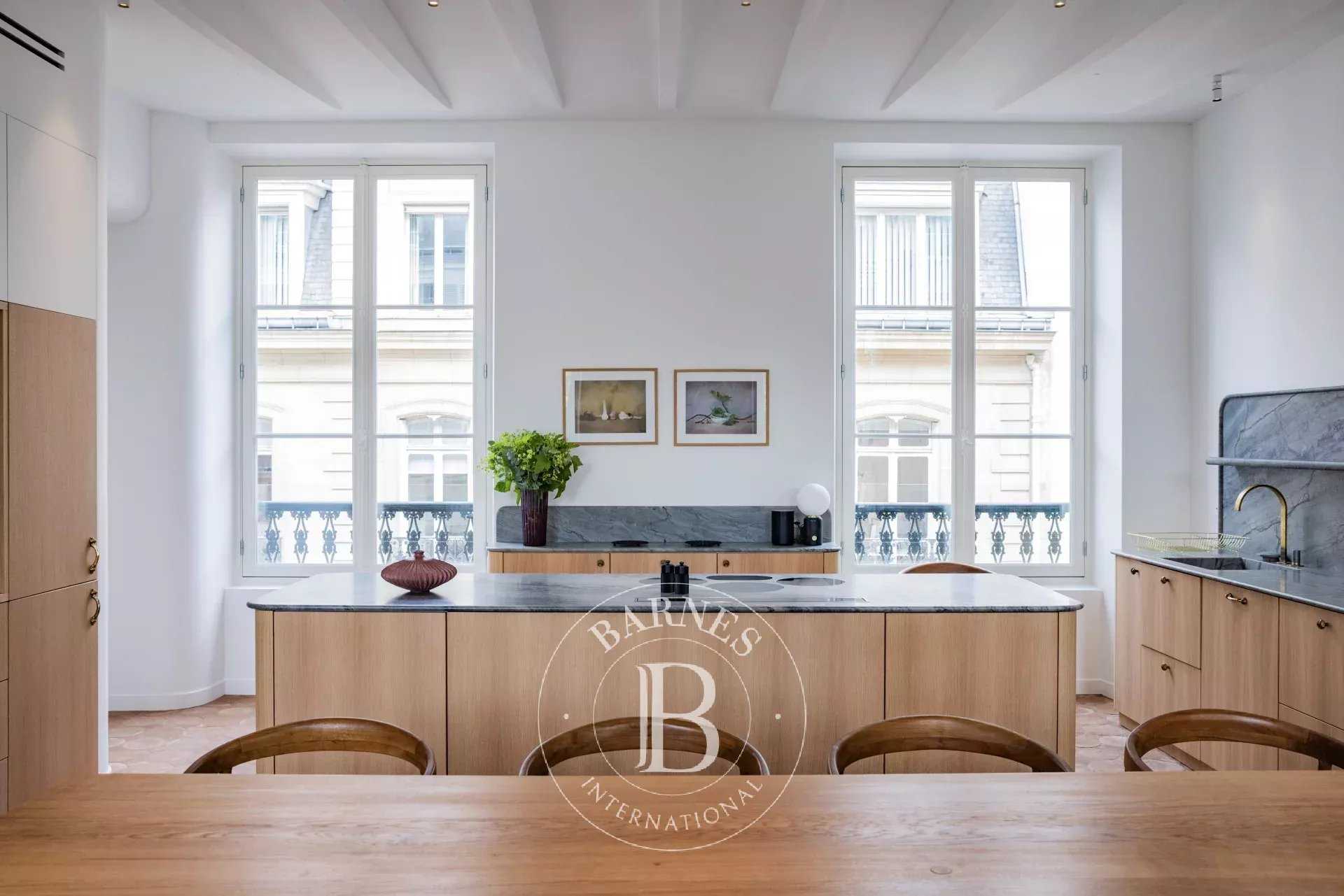 Paris  - Appartement  3 Chambres