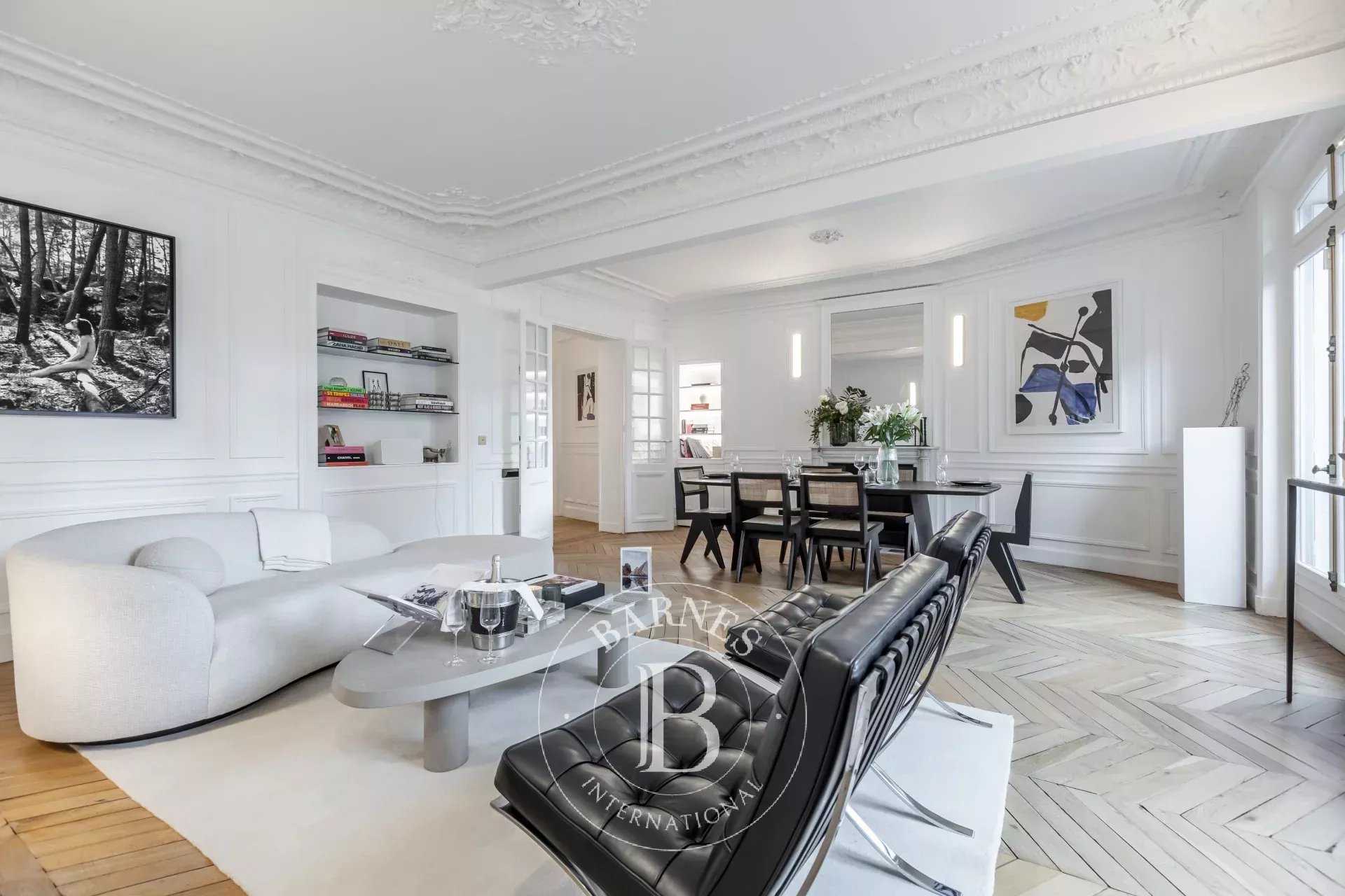 Paris  - Appartement  3 Chambres